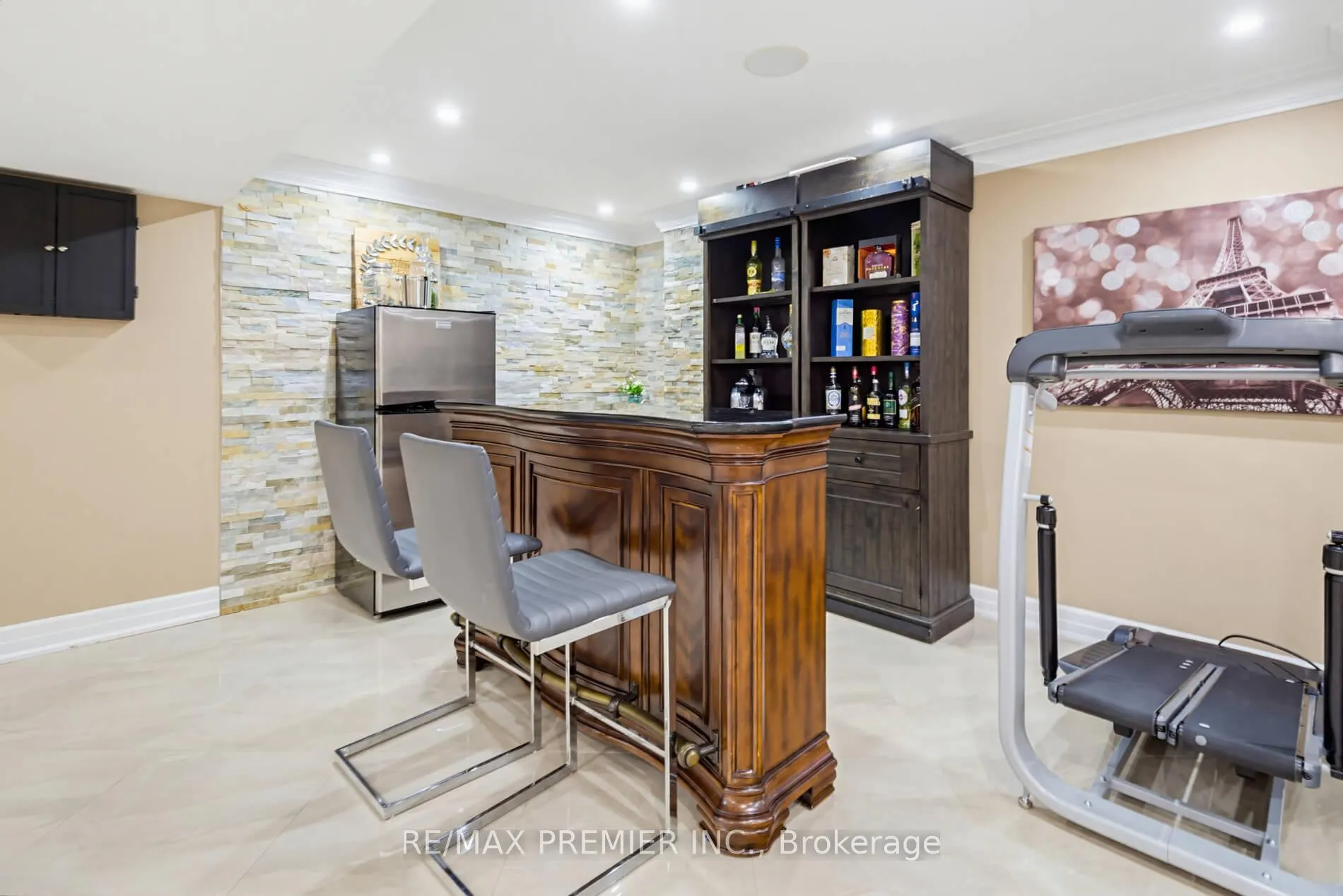 Photo 40 of 12 Acqua Drive, Vaughan, Vellore Village — HOMEH
