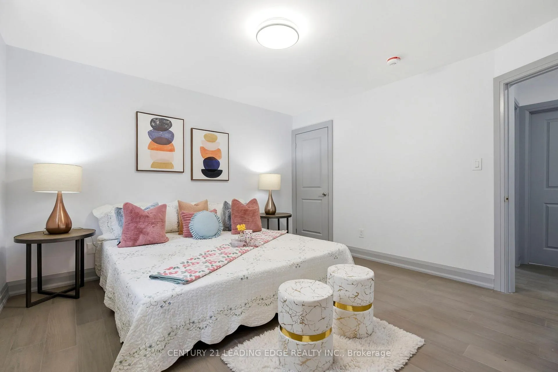 Photo 17 of 8 Hialeah Crescent, Whitby, Blue Grass Meadows — HOMEH