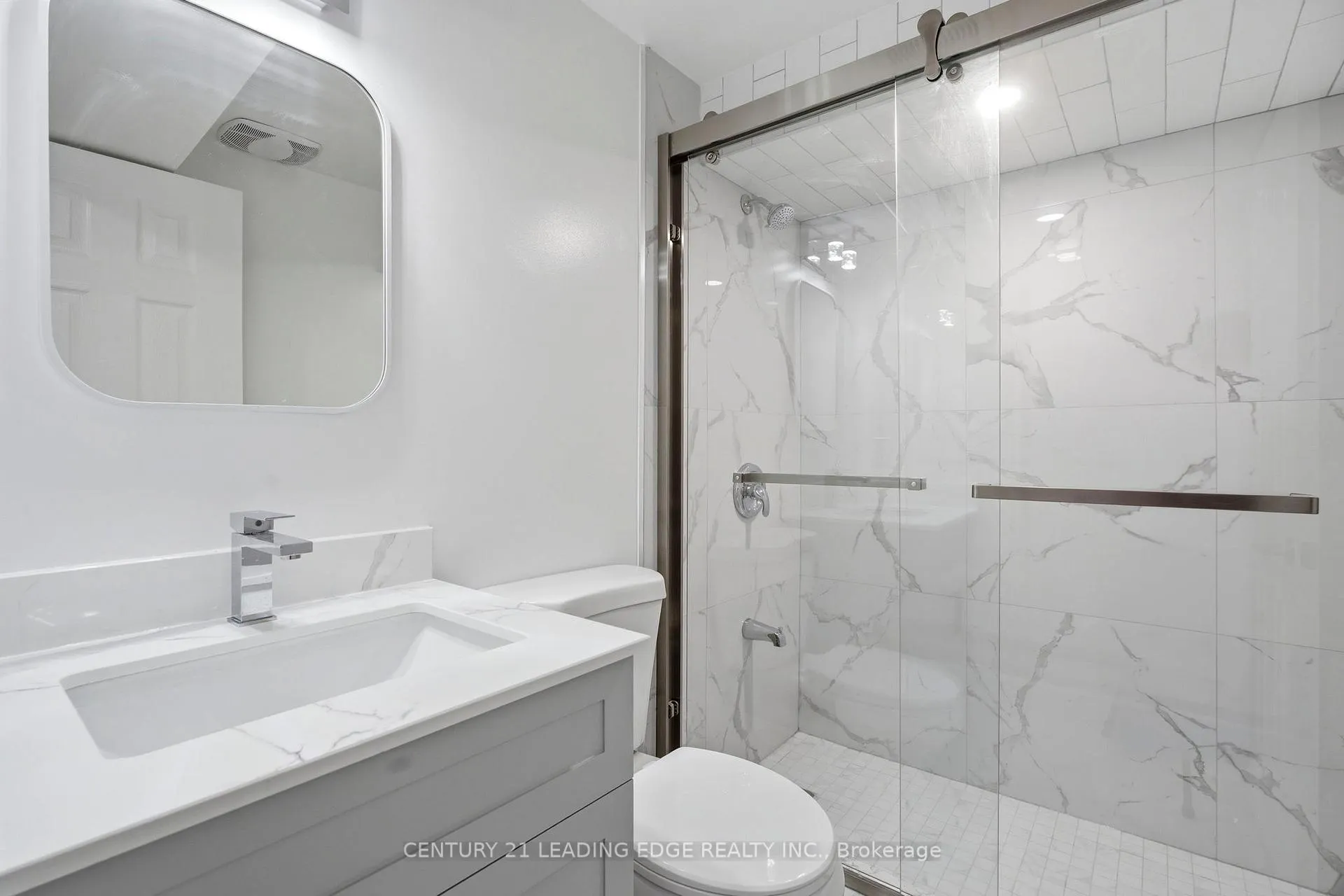 Photo 27 of 8 Hialeah Crescent, Whitby, Blue Grass Meadows — HOMEH