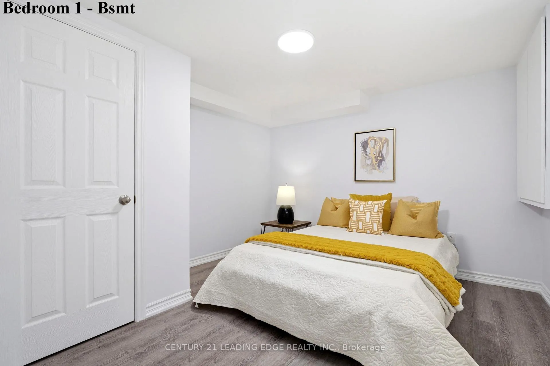 Photo 31 of 8 Hialeah Crescent, Whitby, Blue Grass Meadows — HOMEH