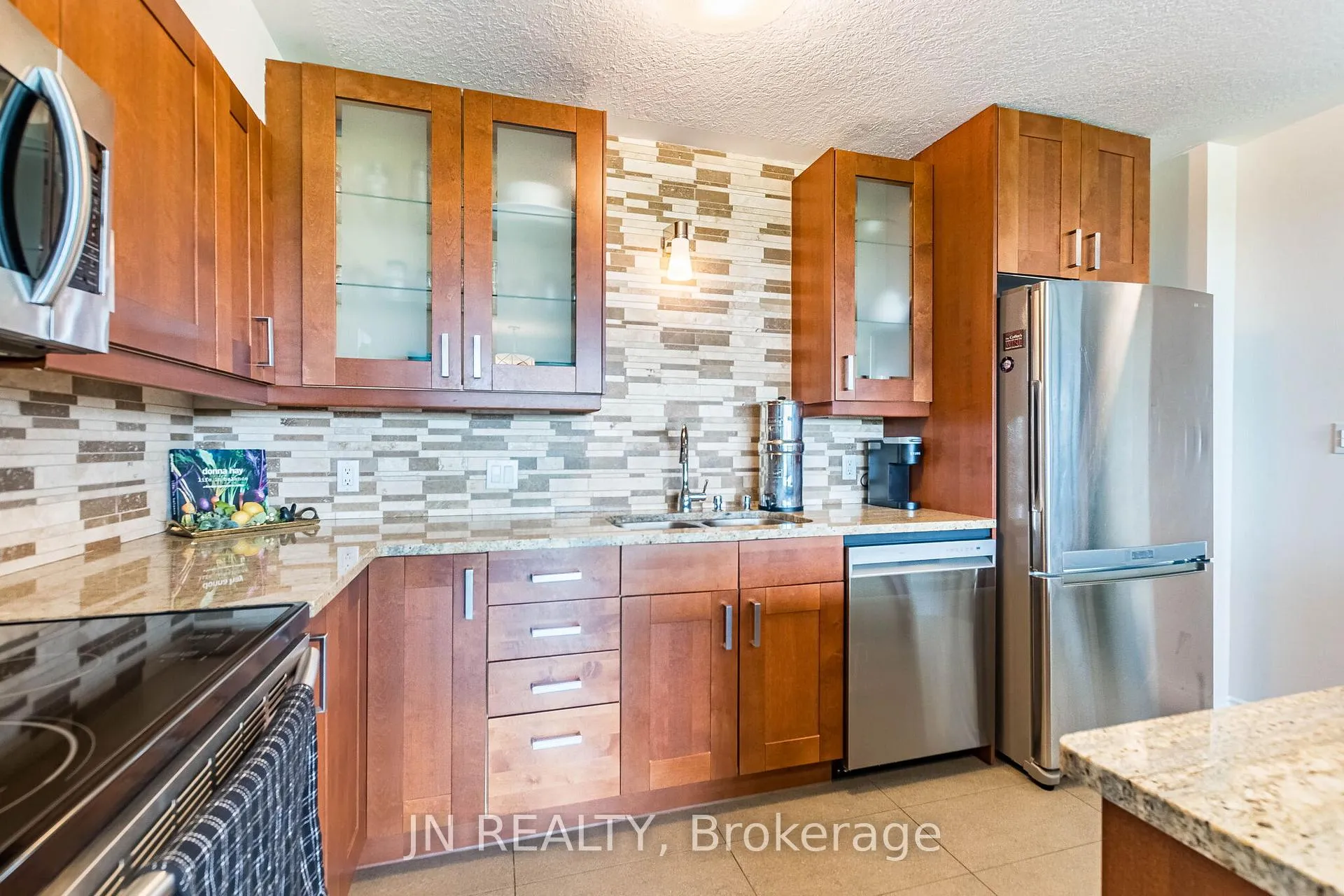 Photo 20 of Unit 409, 188 Mill Street S, Brampton, Brampton South — HOMEH