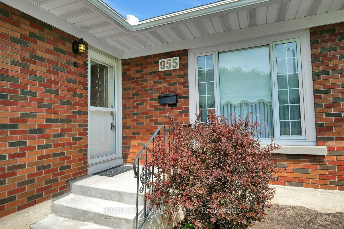 Photo 3 of 955 Alpine Avenue, Ottawa, Queensway Terrace North — HOMEH