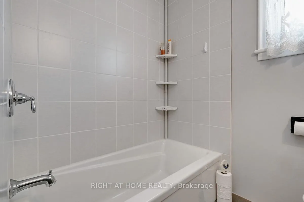 Photo 23 of 955 Alpine Avenue, Ottawa, Queensway Terrace North — HOMEH