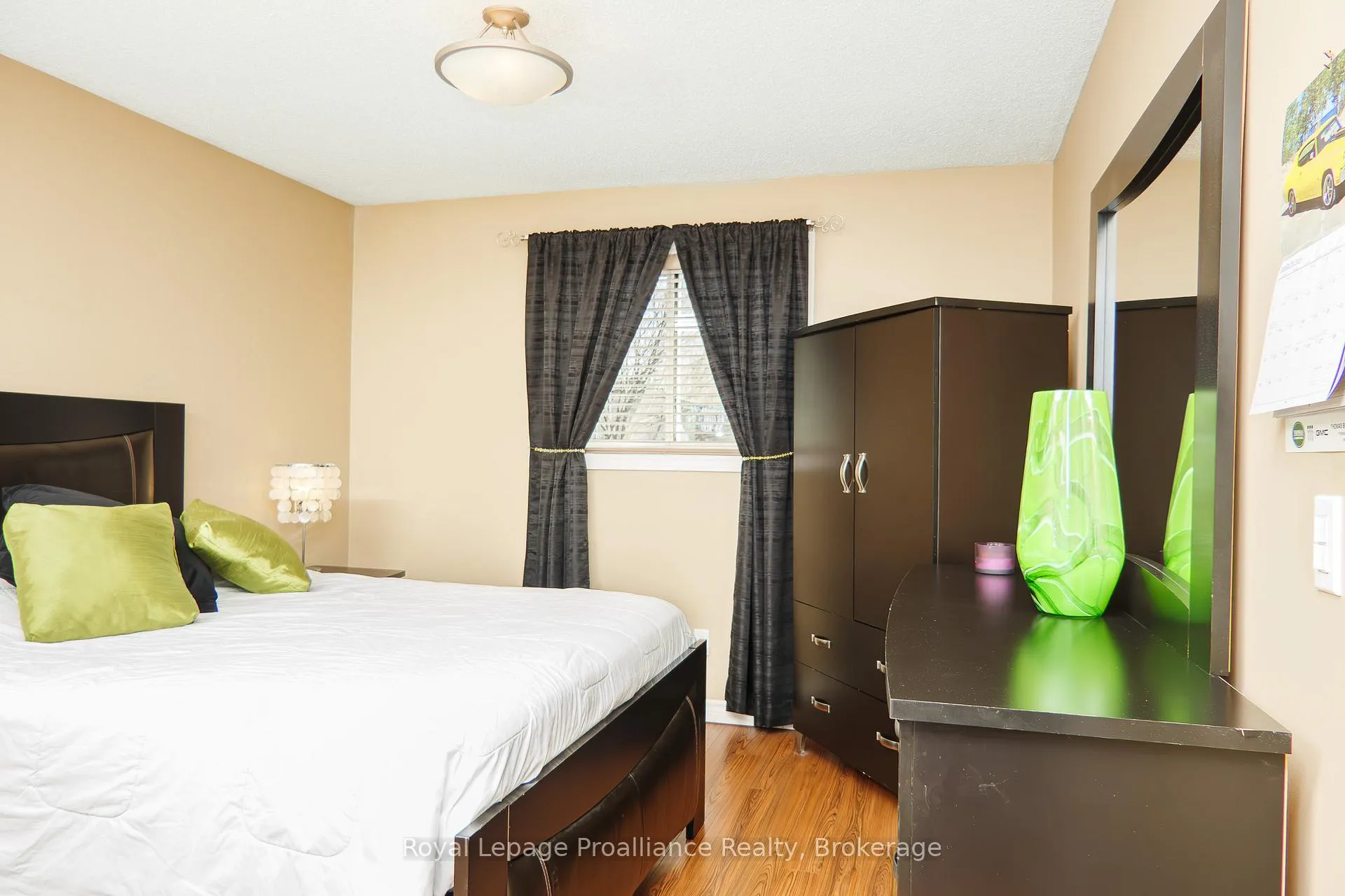 Photo 18 of 679 Mackechnie Crescent, Cobourg — HOMEH