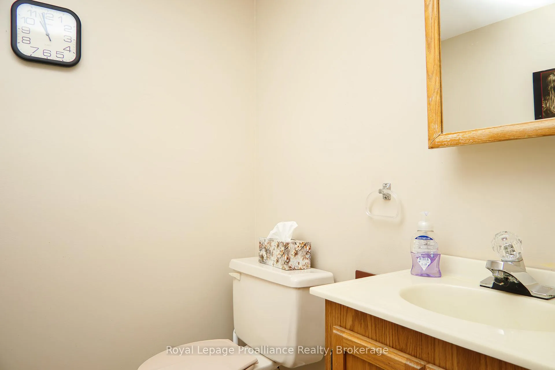 Photo 31 of 679 Mackechnie Crescent, Cobourg — HOMEH
