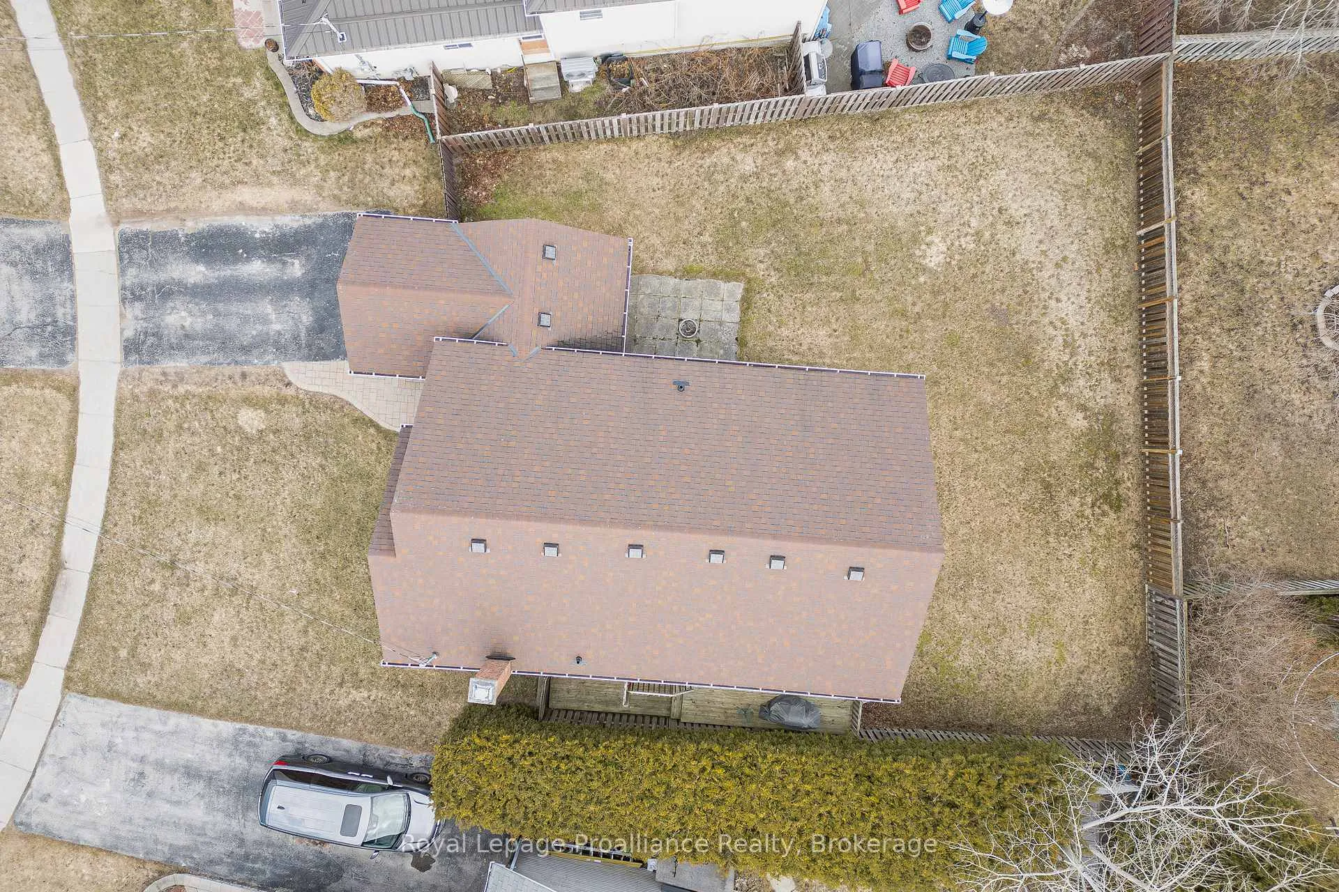 Photo 39 of 679 Mackechnie Crescent, Cobourg — HOMEH