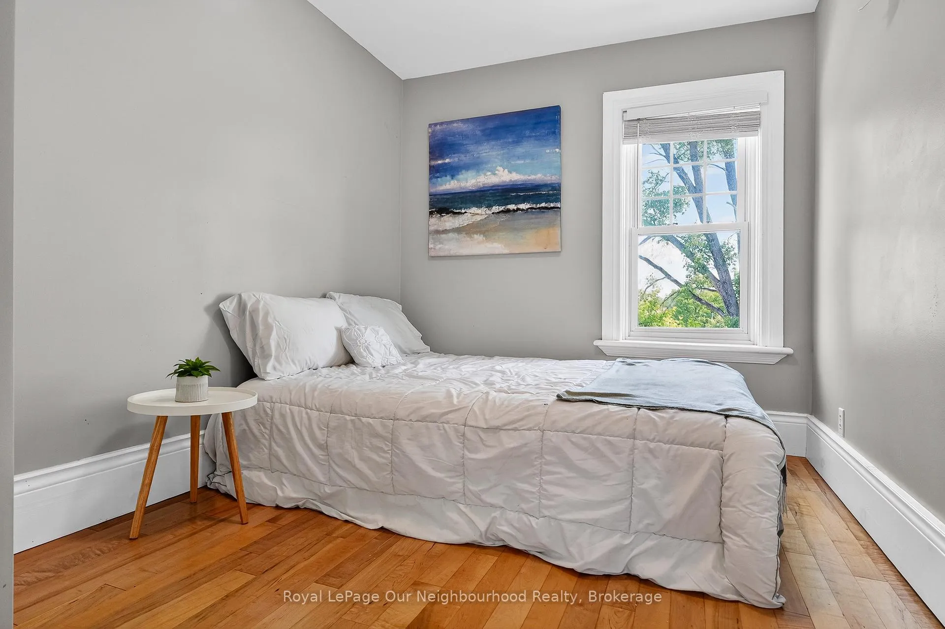 Photo 23 of 1702 12th Line, Selwyn — HOMEH