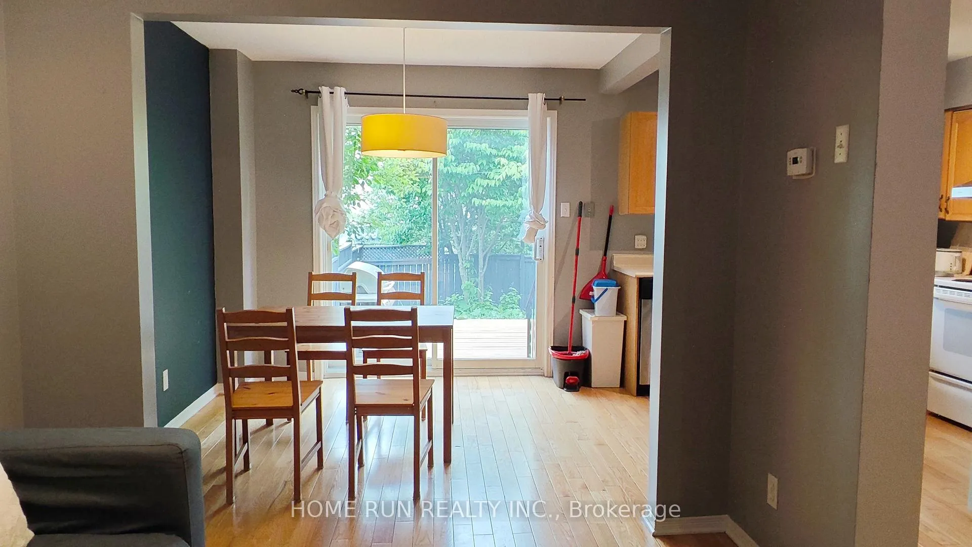 Photo 9 of 152 Thornbury Crescent, Ottawa, Centrepointe — HOMEH