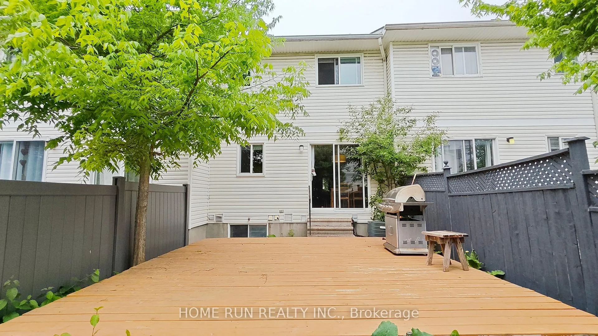 Photo 38 of 152 Thornbury Crescent, Ottawa, Centrepointe — HOMEH