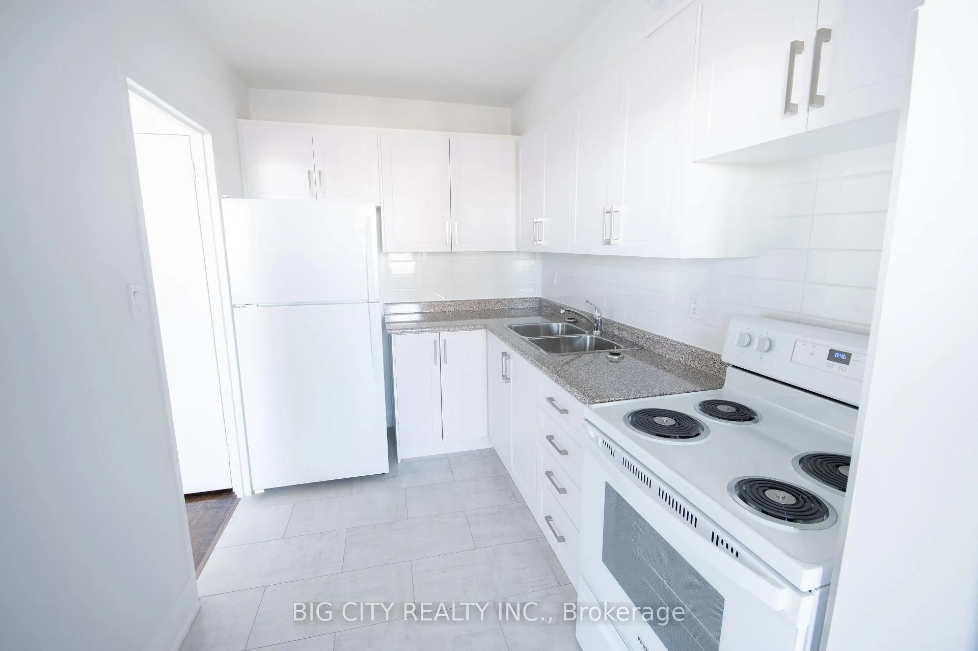 Photo 3 of Unit 9, 70 Cambridge Avenue, Toronto, Playter Estates-Danforth — HOMEH