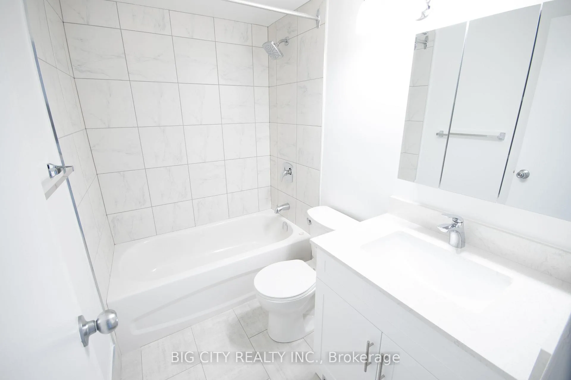 Photo 5 of Unit 9, 70 Cambridge Avenue, Toronto, Playter Estates-Danforth — HOMEH