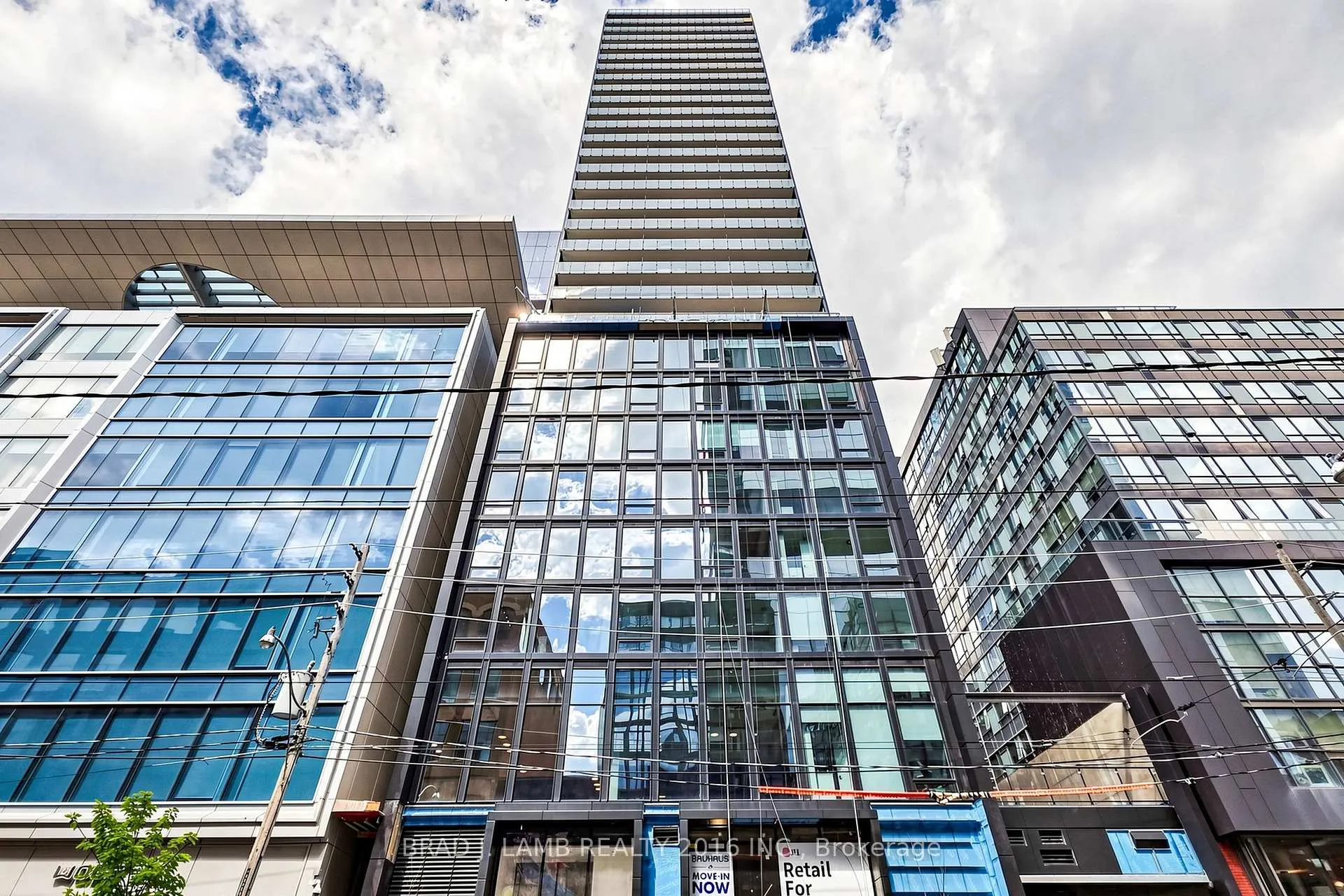 Front of Unit 2901, 284 King Street E
