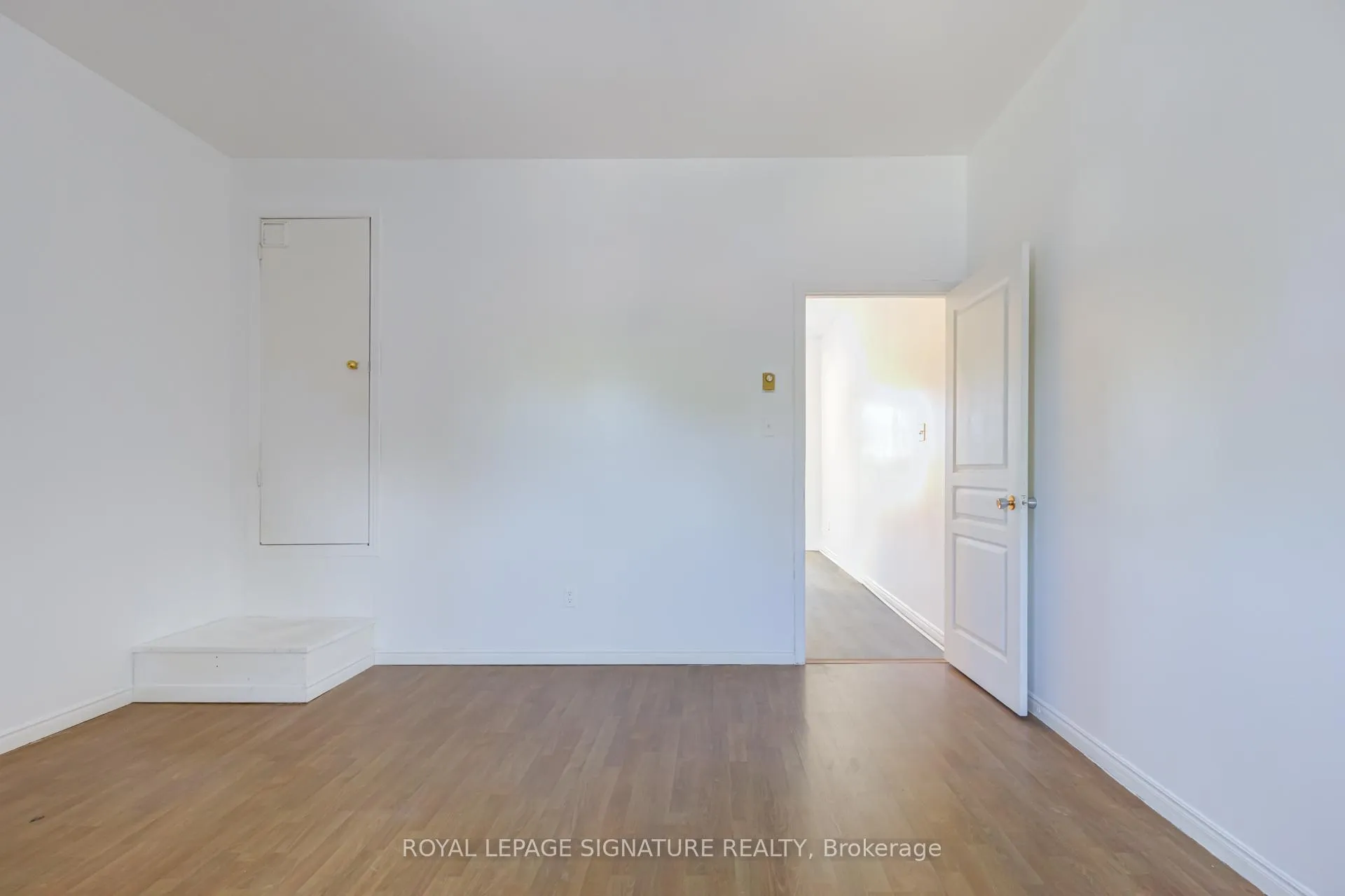 Photo 10 of Unit 3, 3040 Dundas Street W, Toronto, Junction Area — HOMEH