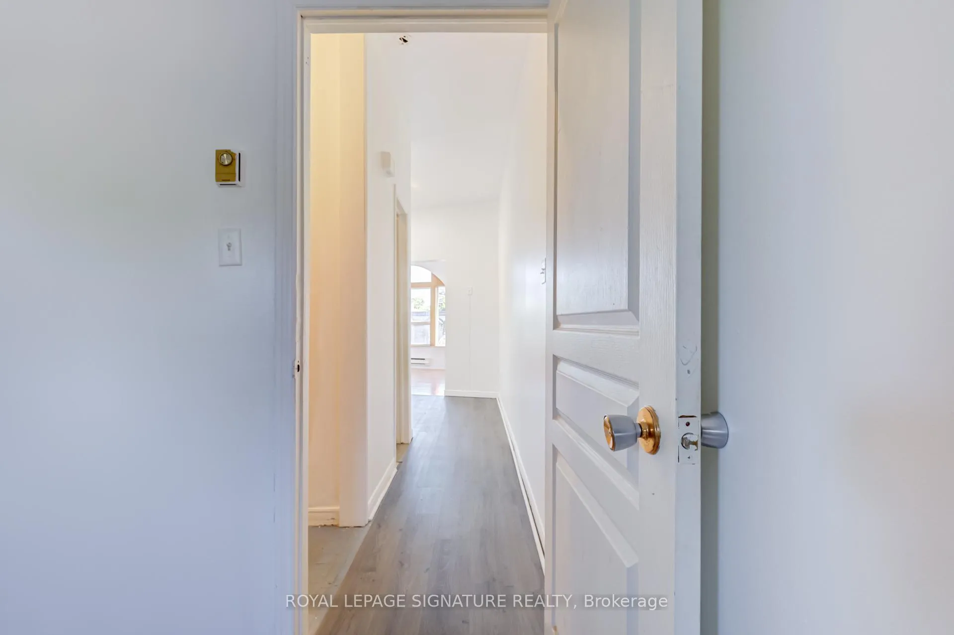 Photo 11 of Unit 3, 3040 Dundas Street W, Toronto, Junction Area — HOMEH