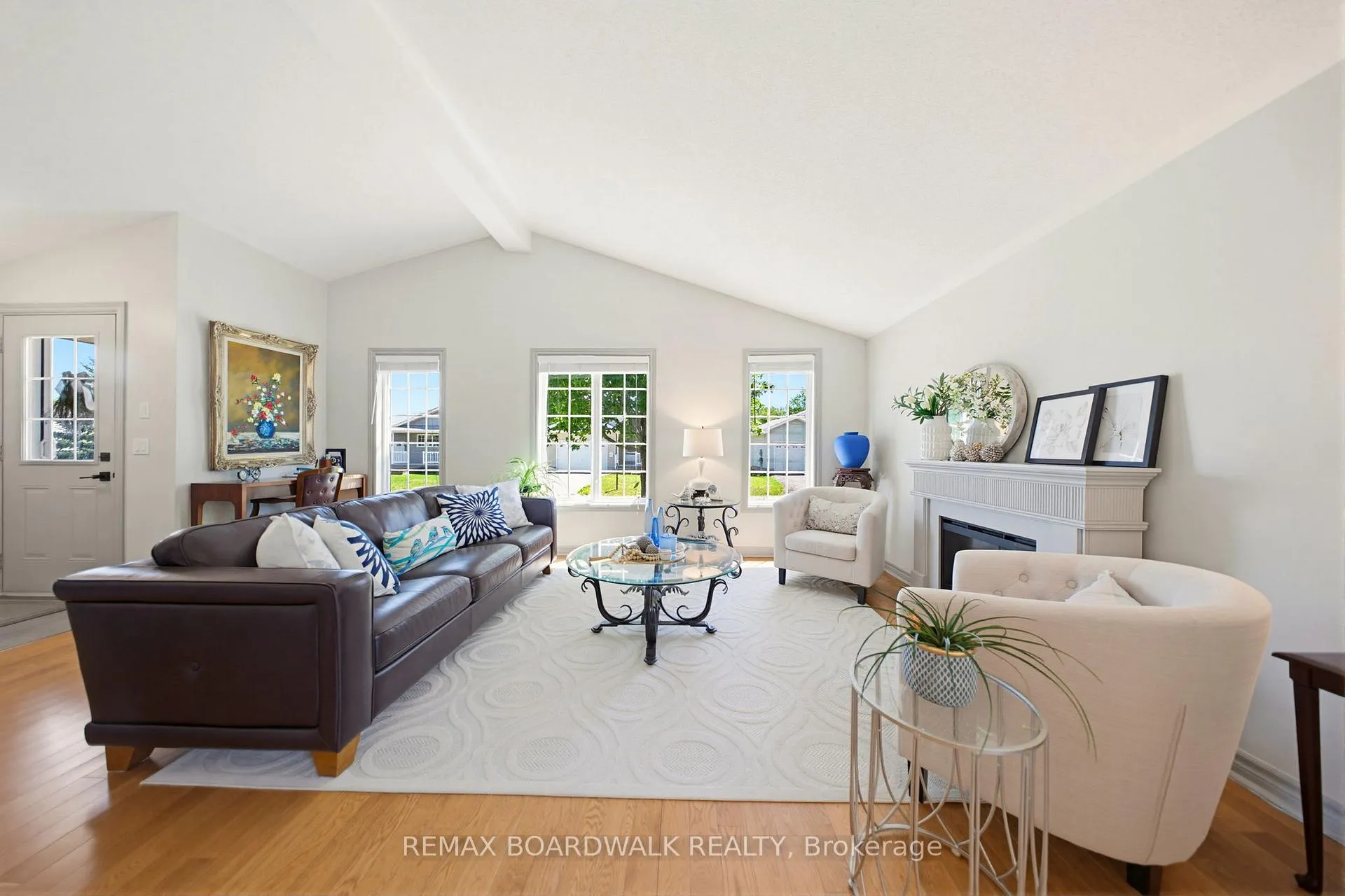 Photo 7 of 1013 Ada Barrington Private, Ottawa, Greely — HOMEH