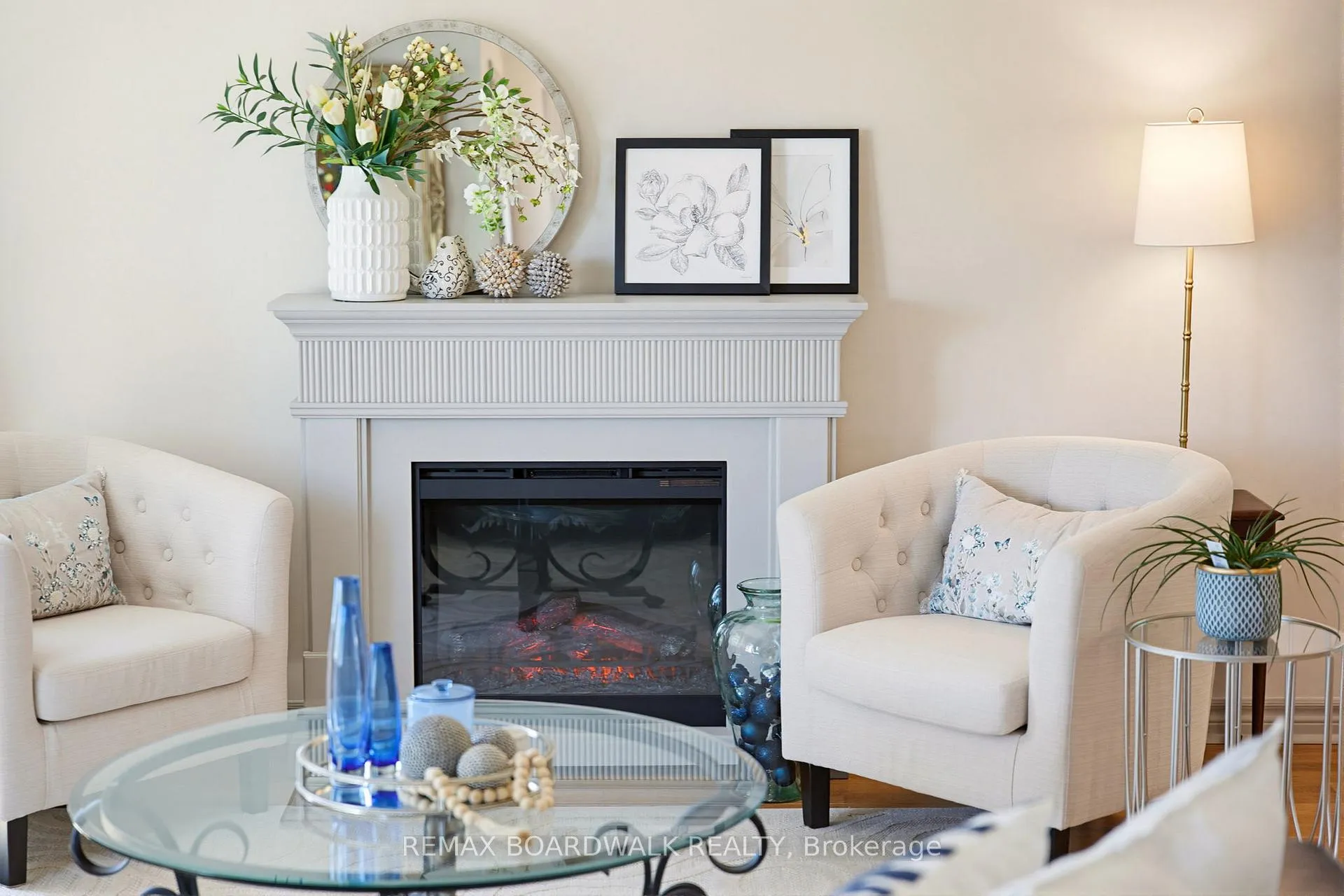 Photo 10 of 1013 Ada Barrington Private, Ottawa, Greely — HOMEH