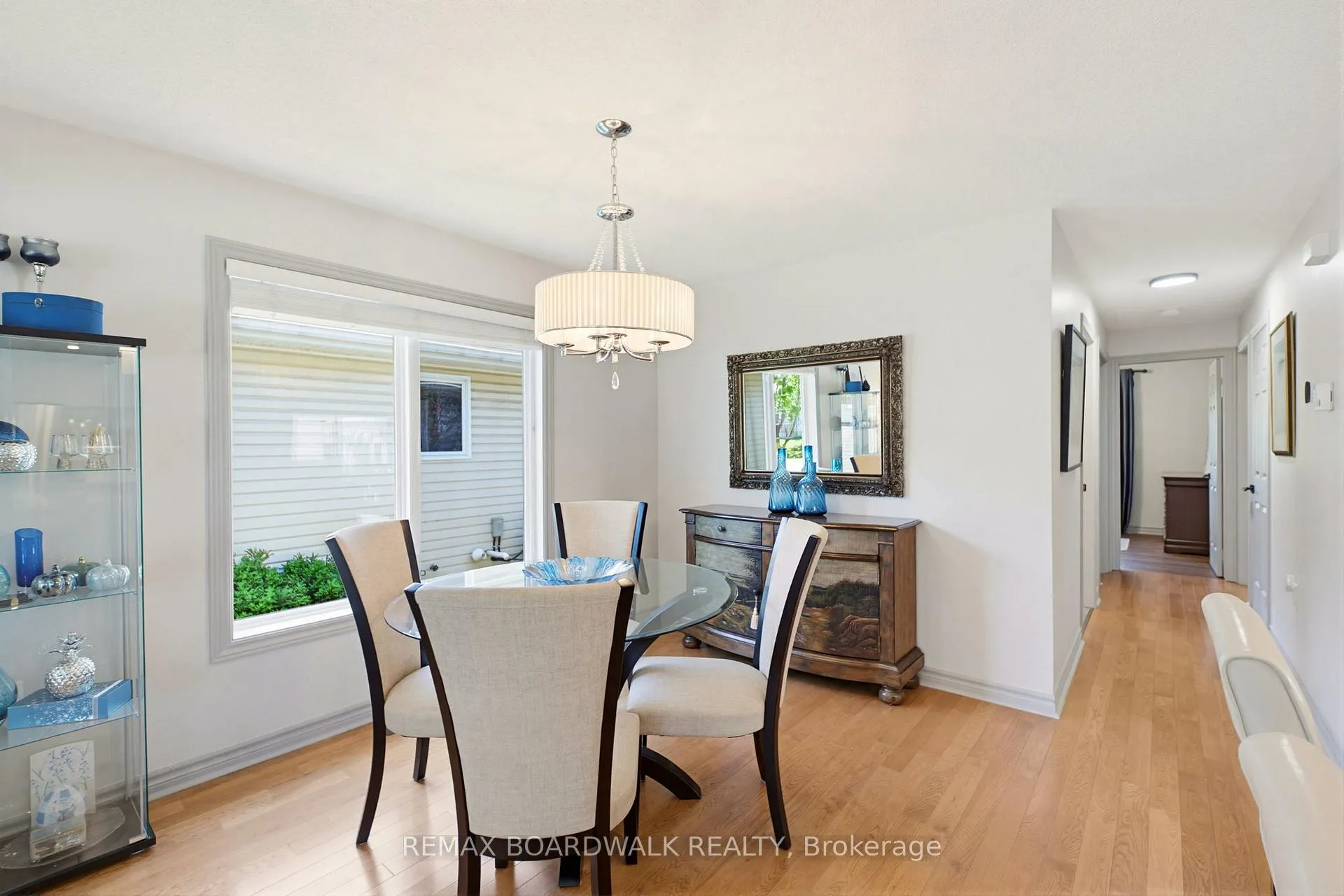 Photo 11 of 1013 Ada Barrington Private, Ottawa, Greely — HOMEH