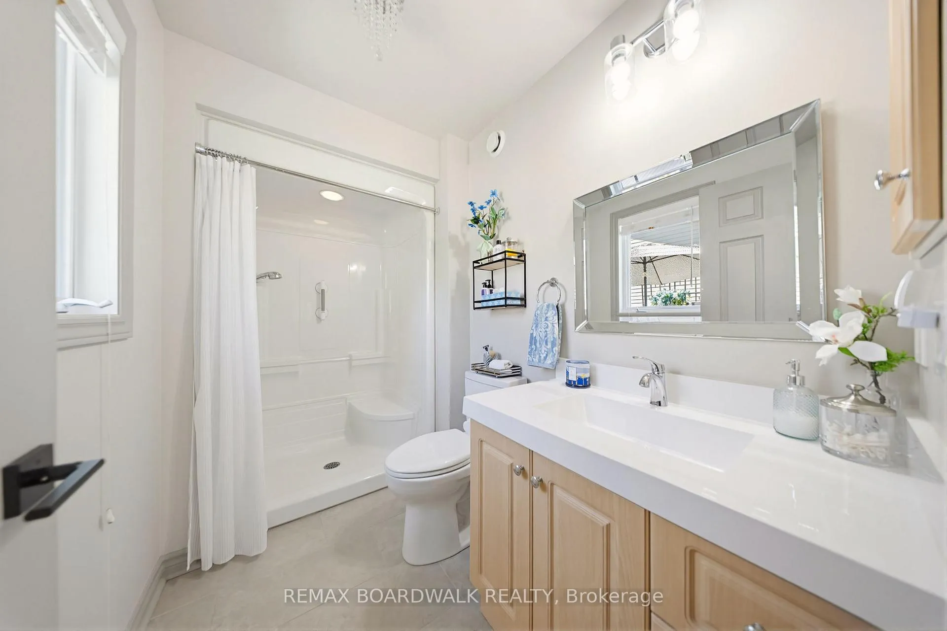 Photo 25 of 1013 Ada Barrington Private, Ottawa, Greely — HOMEH