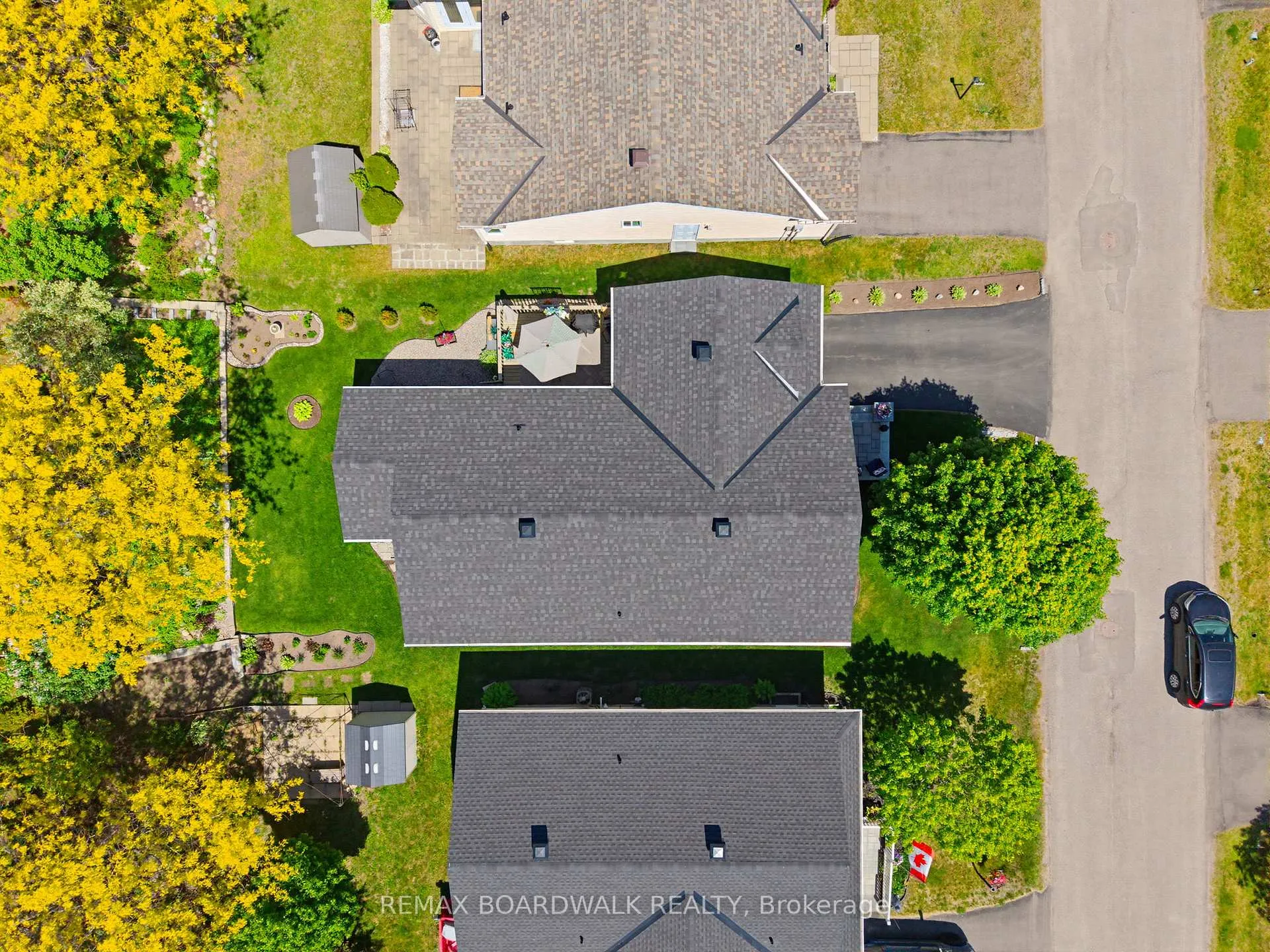 Photo 39 of 1013 Ada Barrington Private, Ottawa, Greely — HOMEH