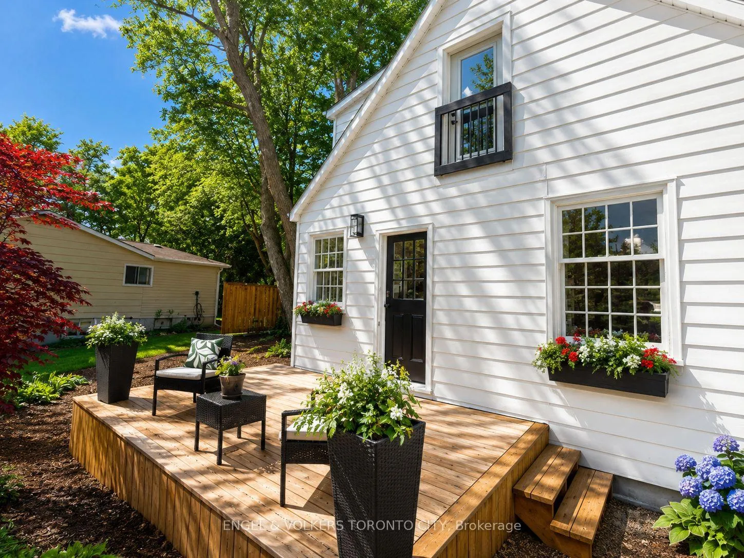 Photo 3 of 192 Library Street, Clearview, Creemore — HOMEH