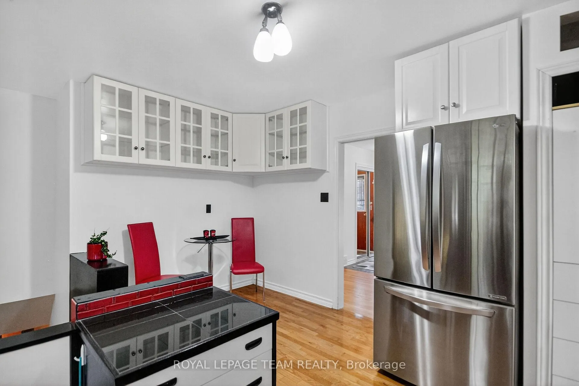 Photo 13 of 46 Quinpool Crescent, Ottawa, Arbeatha Park — HOMEH
