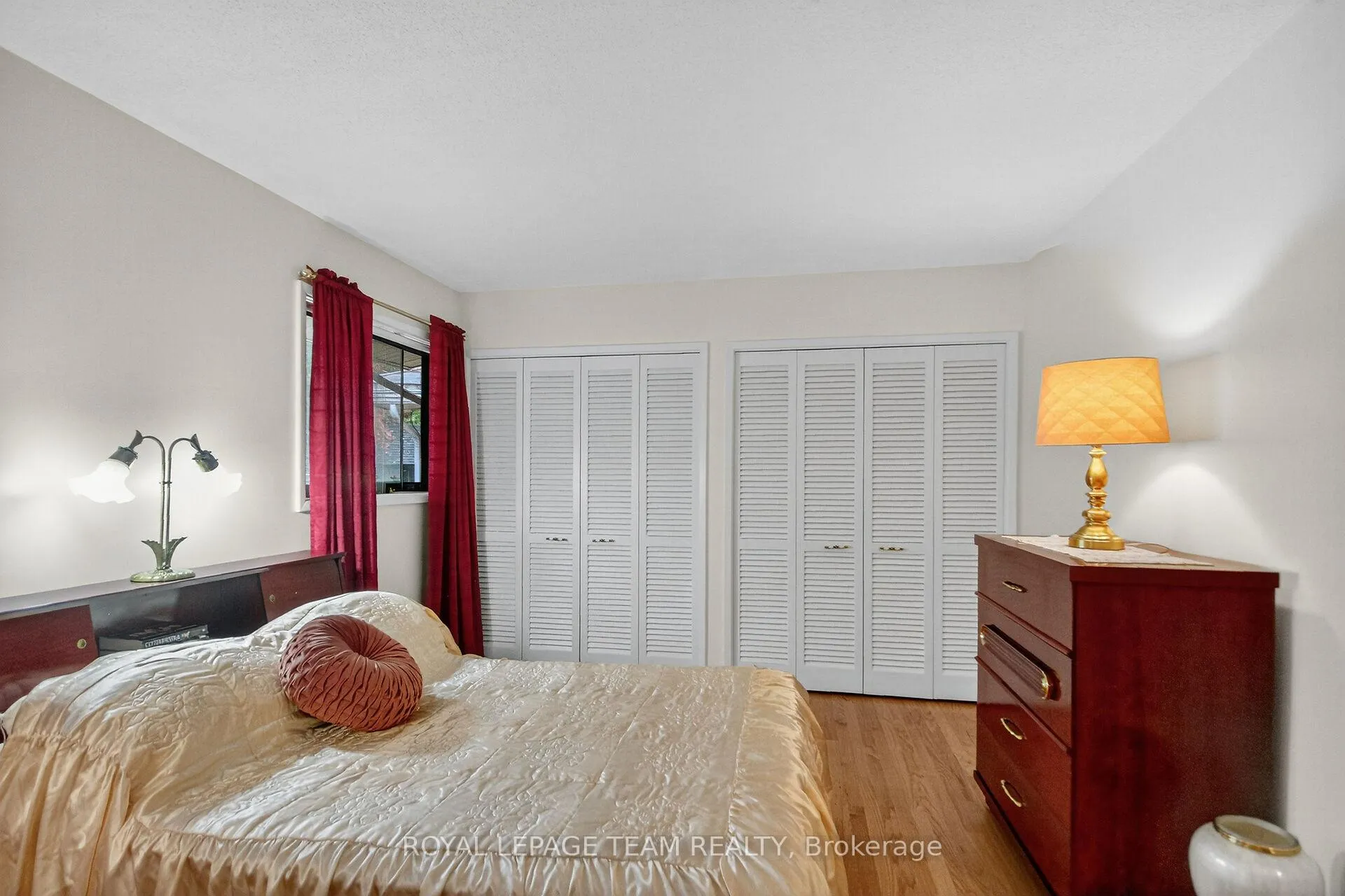 Photo 16 of 46 Quinpool Crescent, Ottawa, Arbeatha Park — HOMEH