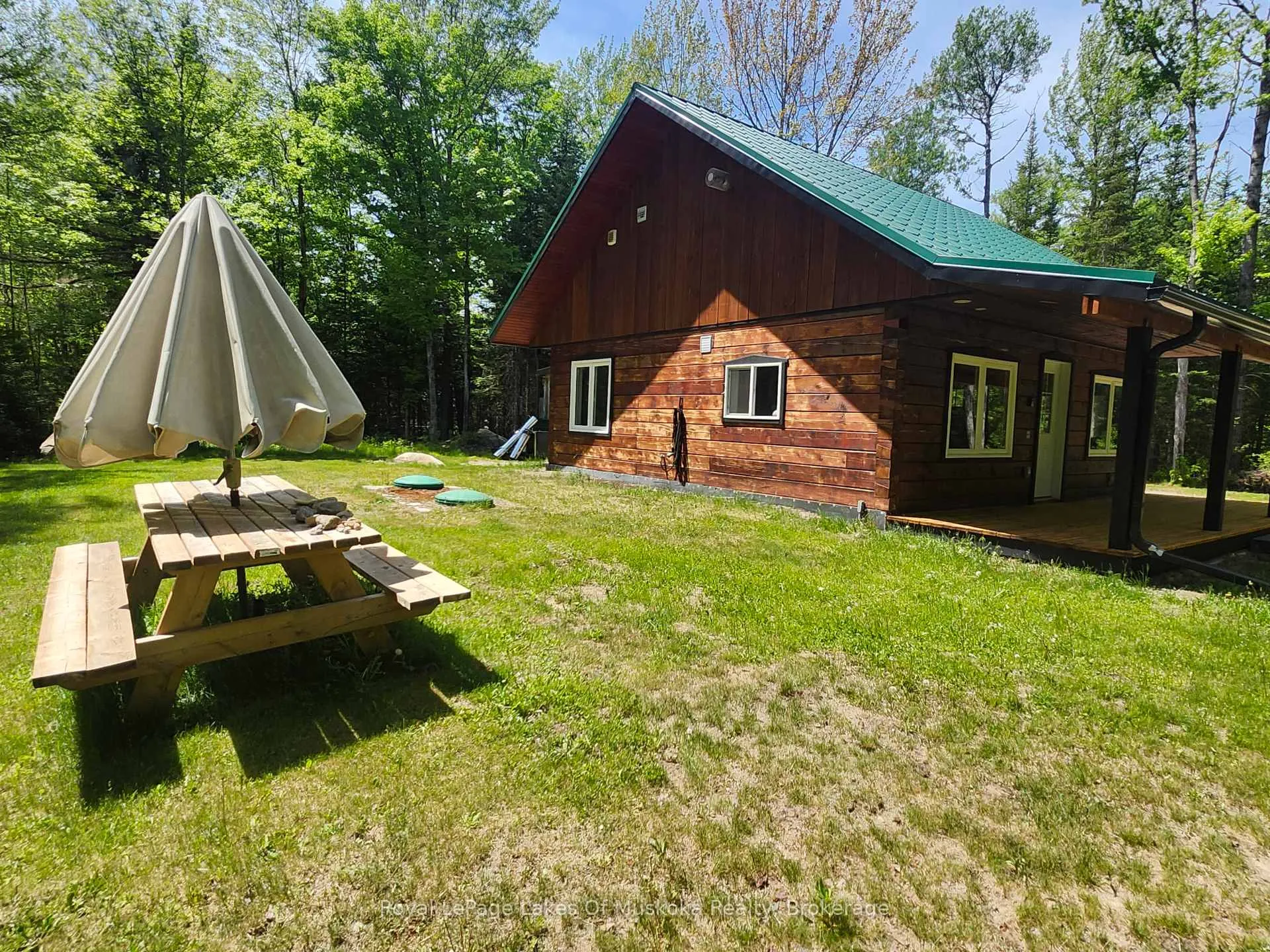 Photo 3 of 3997 Chetwynd Road, Kearney, Proudfoot — HOMEH