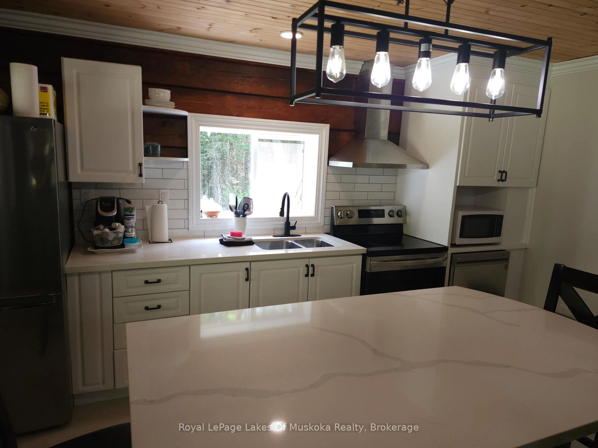 Photo 24 of 3997 Chetwynd Road, Kearney, Proudfoot — HOMEH