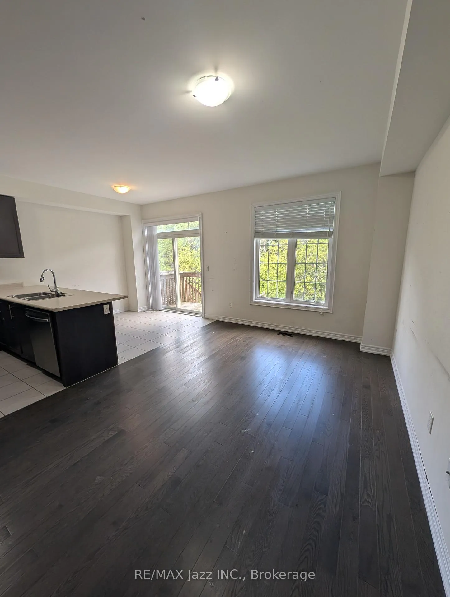 Photo 9 of 41 Aldridge Lane, Clarington, Newcastle — HOMEH