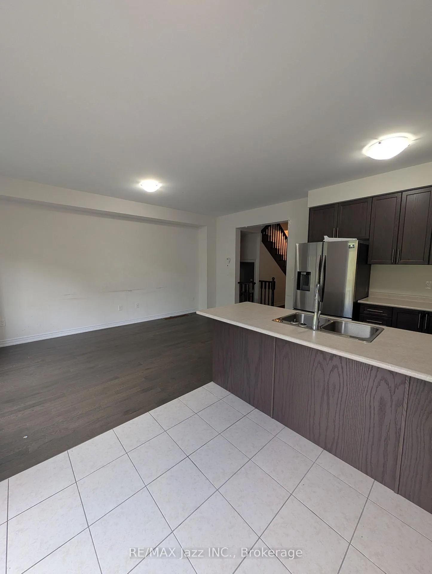 Photo 10 of 41 Aldridge Lane, Clarington, Newcastle — HOMEH