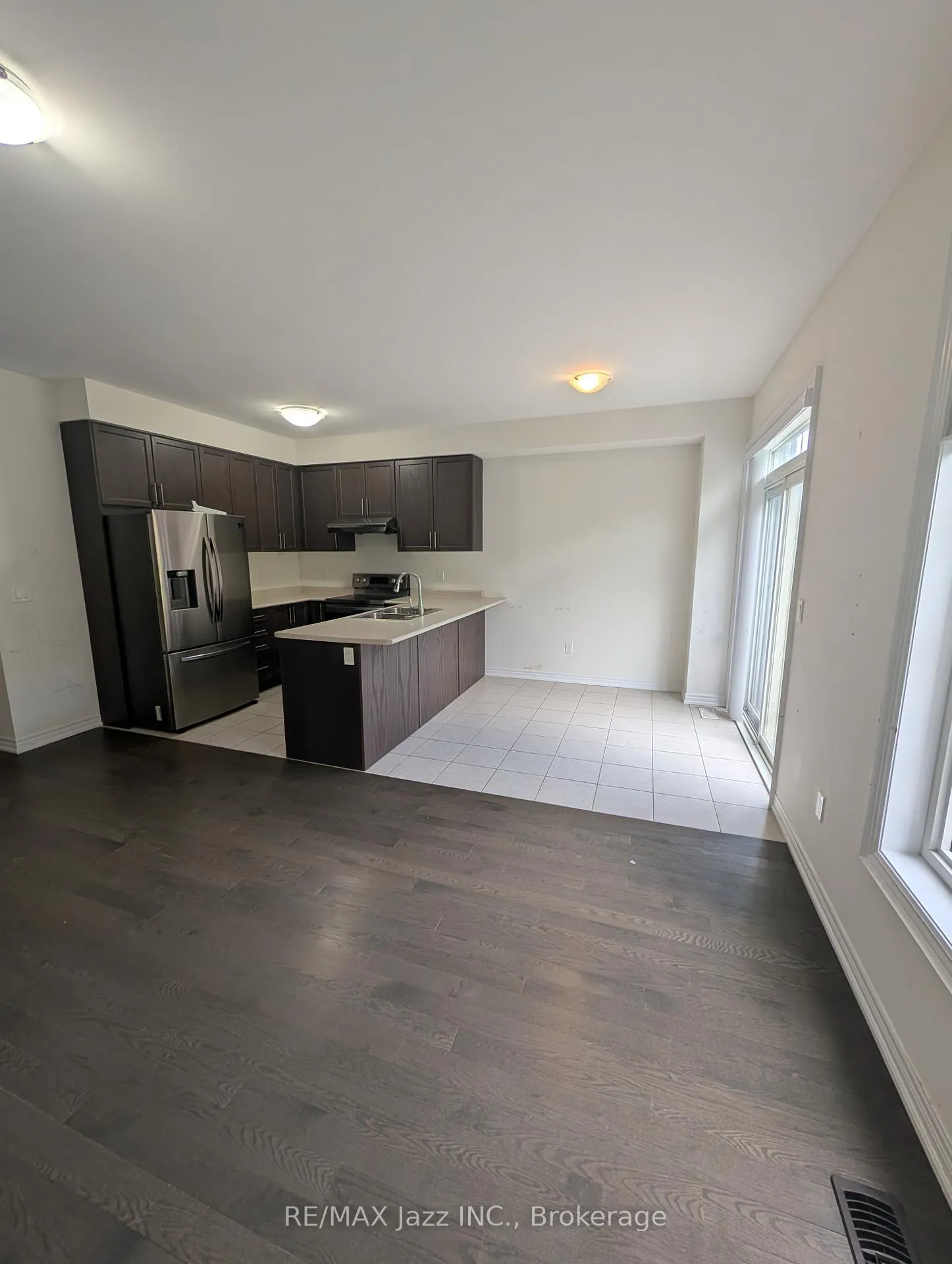 Photo 12 of 41 Aldridge Lane, Clarington, Newcastle — HOMEH