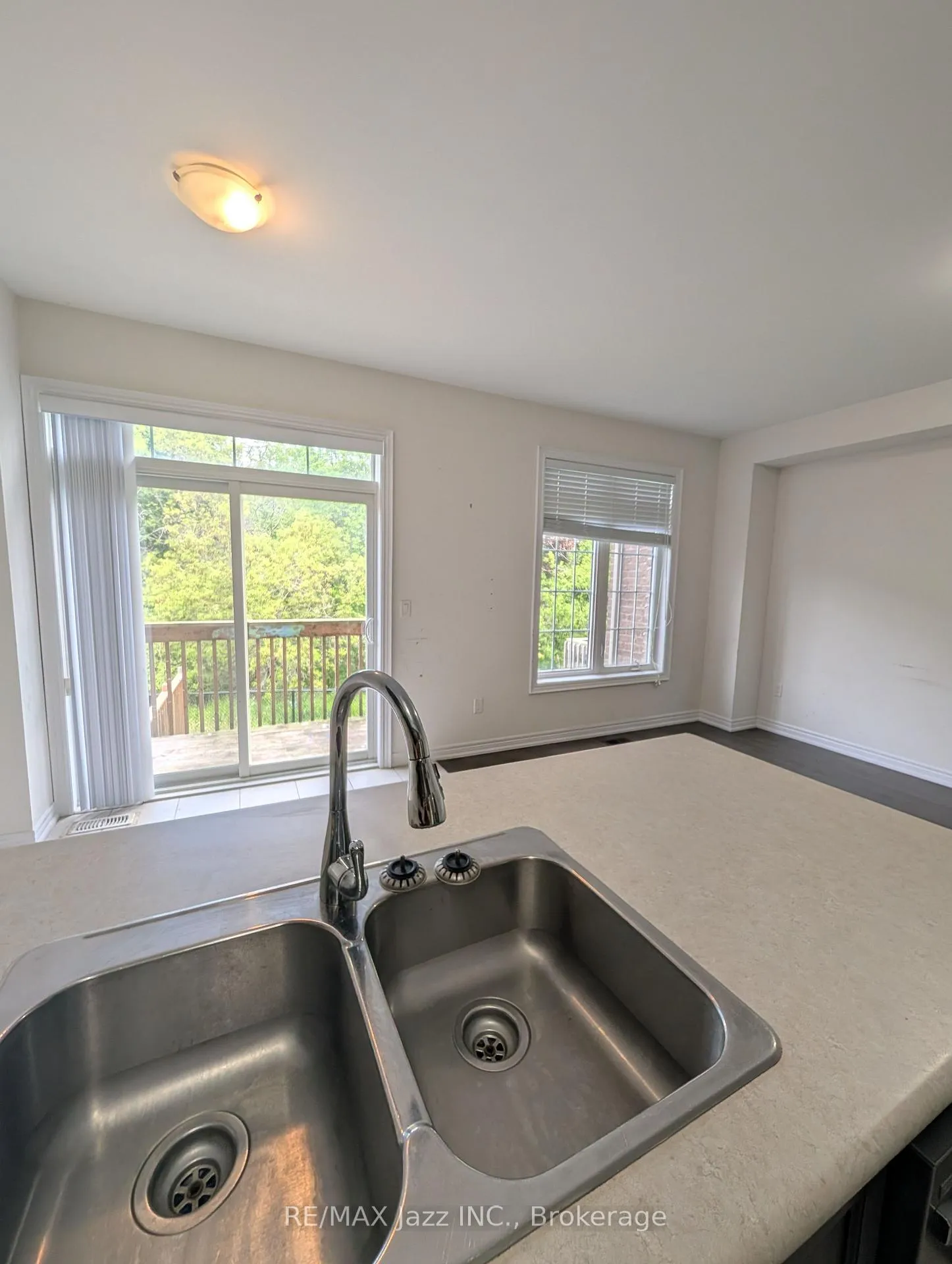 Photo 14 of 41 Aldridge Lane, Clarington, Newcastle — HOMEH