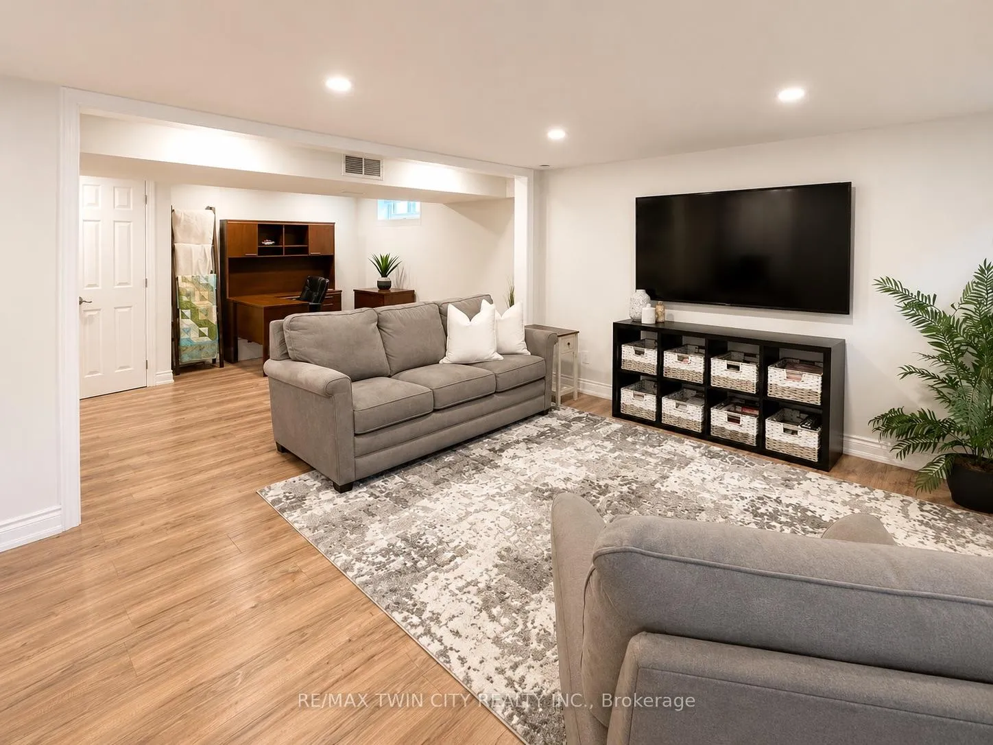 Photo 30 of 107 Rosslinn Road, Cambridge, Blair Road — HOMEH