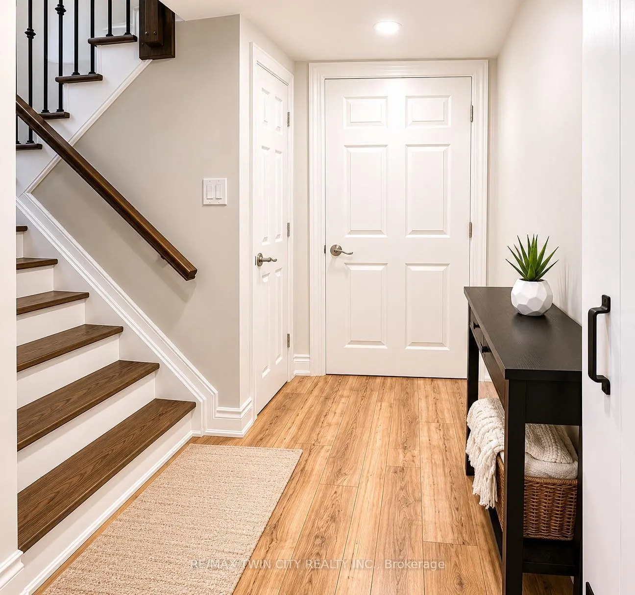 Photo 37 of 107 Rosslinn Road, Cambridge, Blair Road — HOMEH