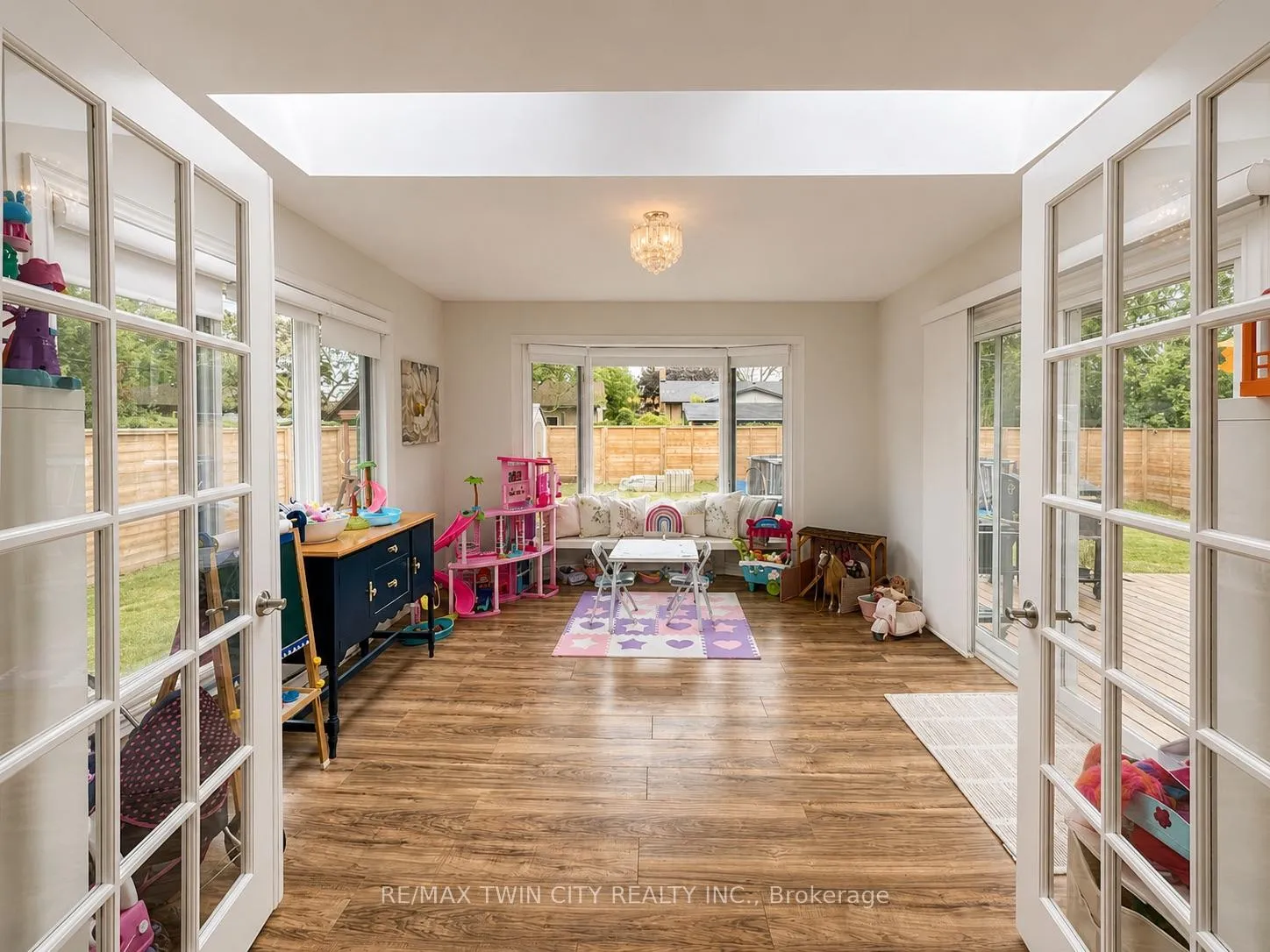 Photo 38 of 107 Rosslinn Road, Cambridge, Blair Road — HOMEH