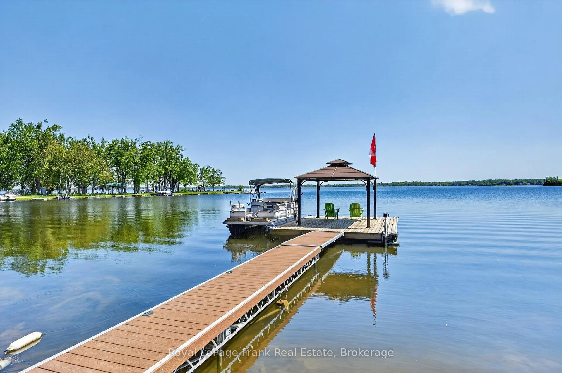 Photo 5 of 210 Lakeshore Drive, Kawartha Lakes, Emily — HOMEH