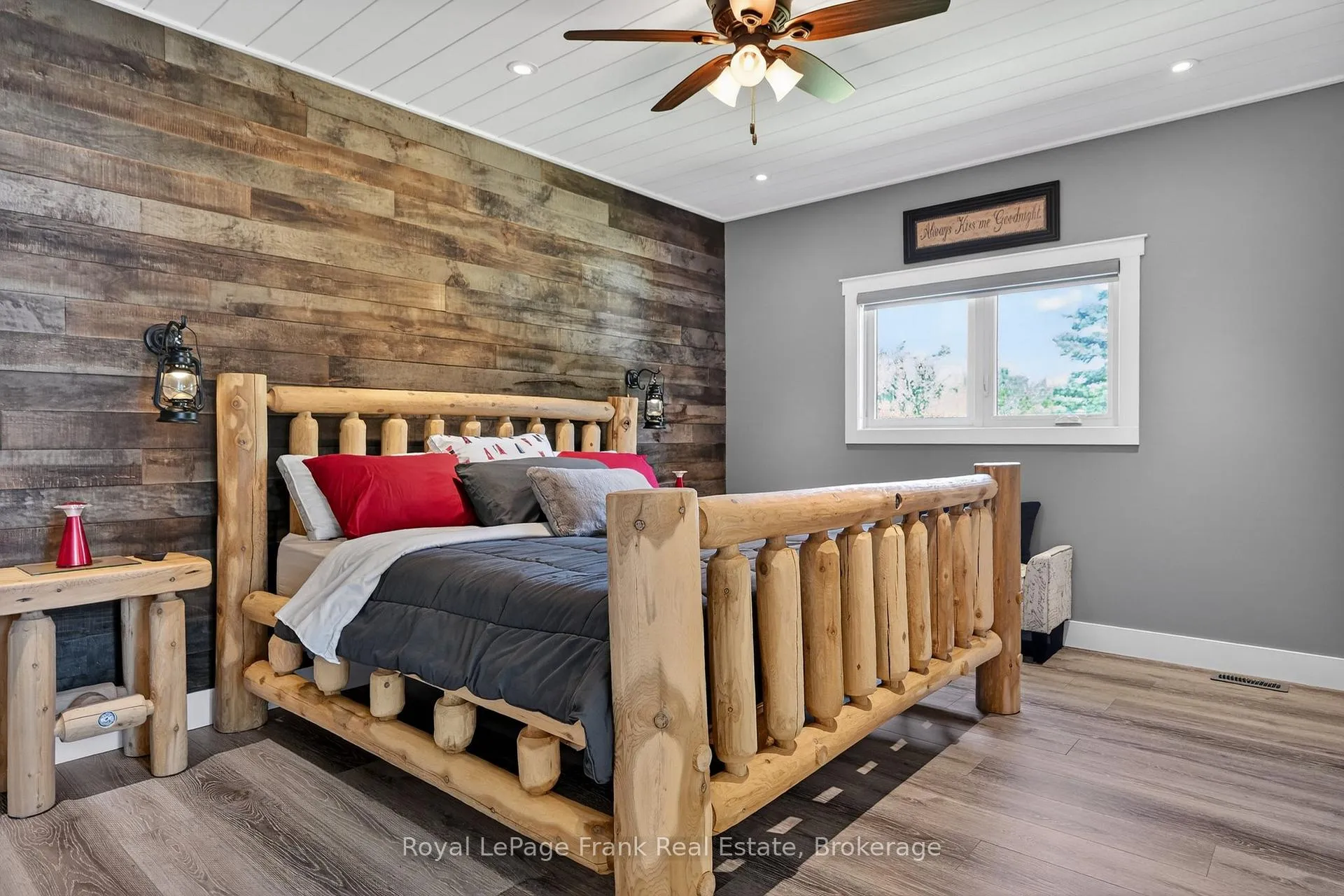Photo 21 of 210 Lakeshore Drive, Kawartha Lakes, Emily — HOMEH