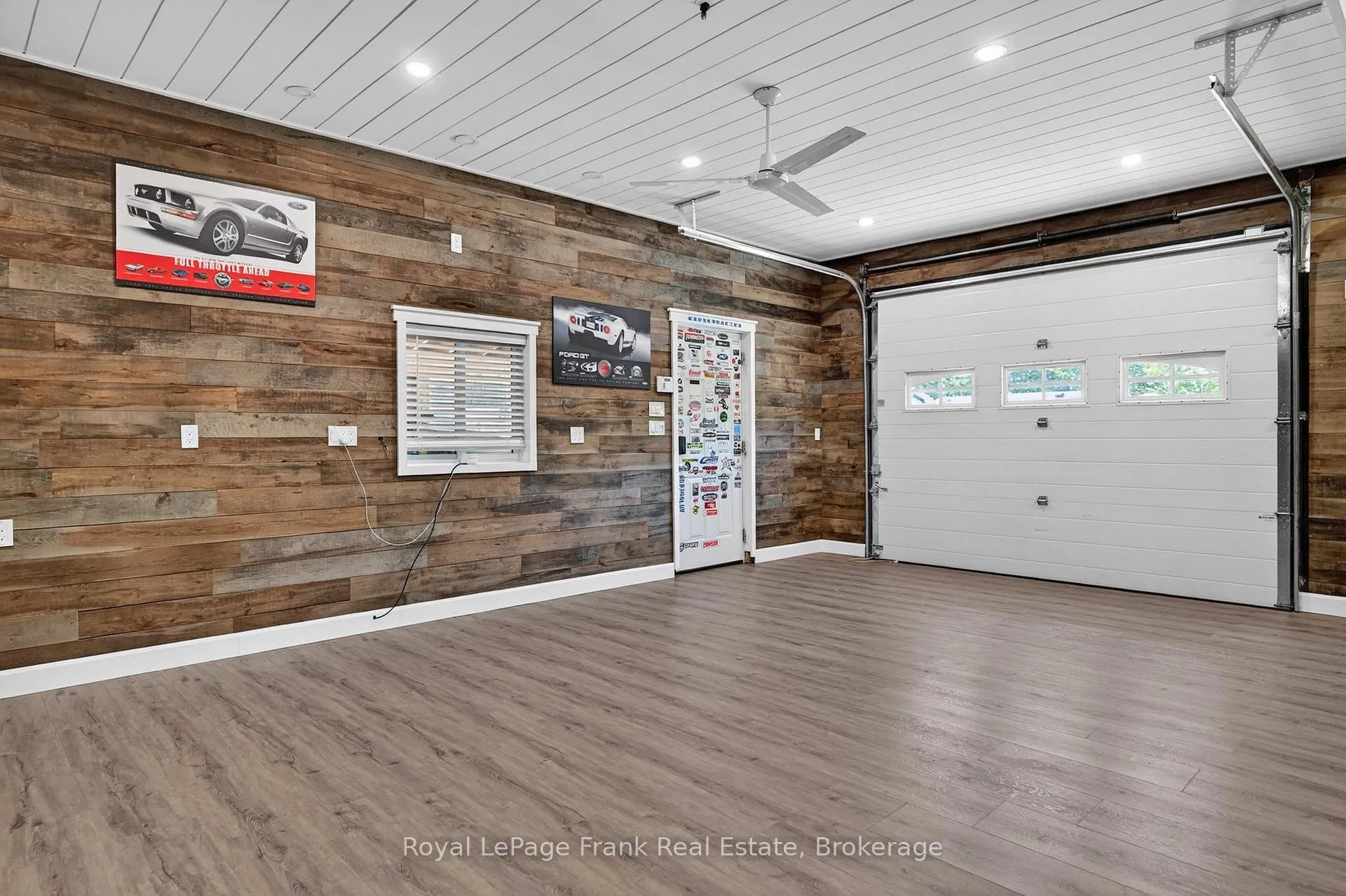 Photo 33 of 210 Lakeshore Drive, Kawartha Lakes, Emily — HOMEH