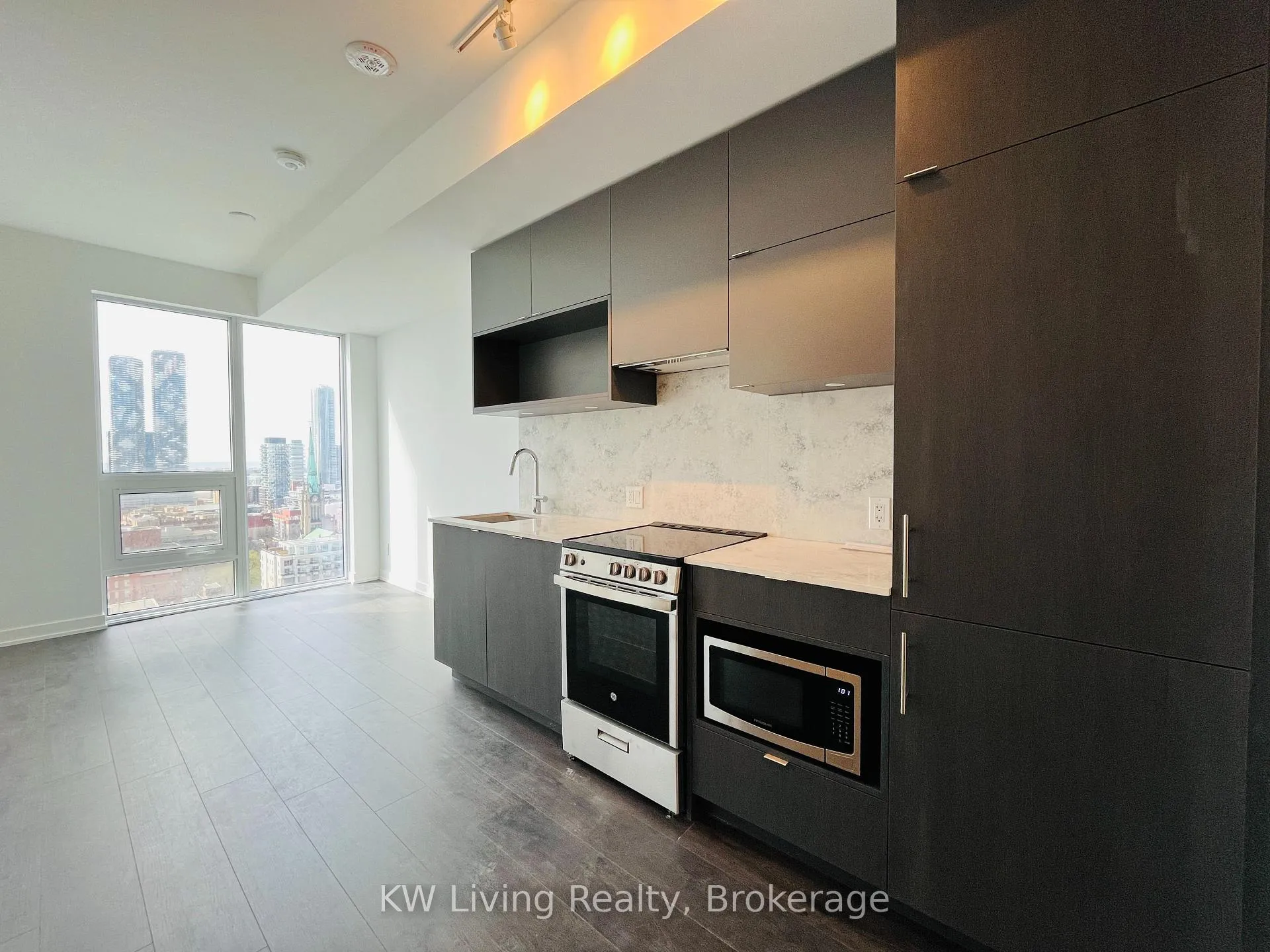 Front of Unit 2607, 100 Queen Street E