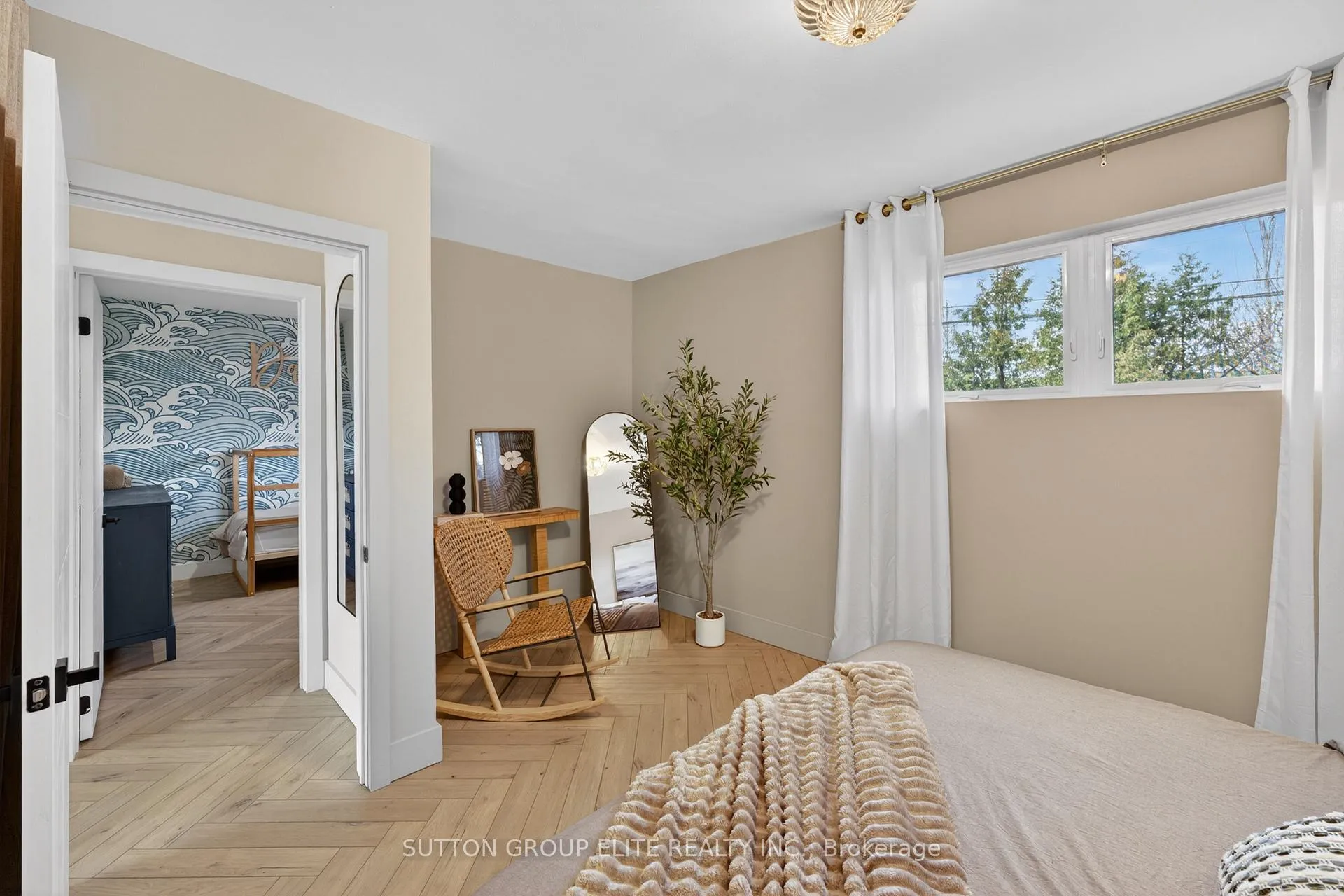 Photo 15 of 19 Hardwick Court, Etobicoke, Eringate-Centennial-West Deane — HOMEH