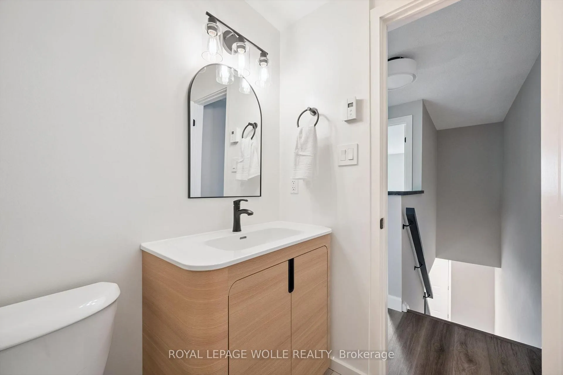 Photo 23 of Unit 26, 219 Kingswood Drive, Kitchener — HOMEH