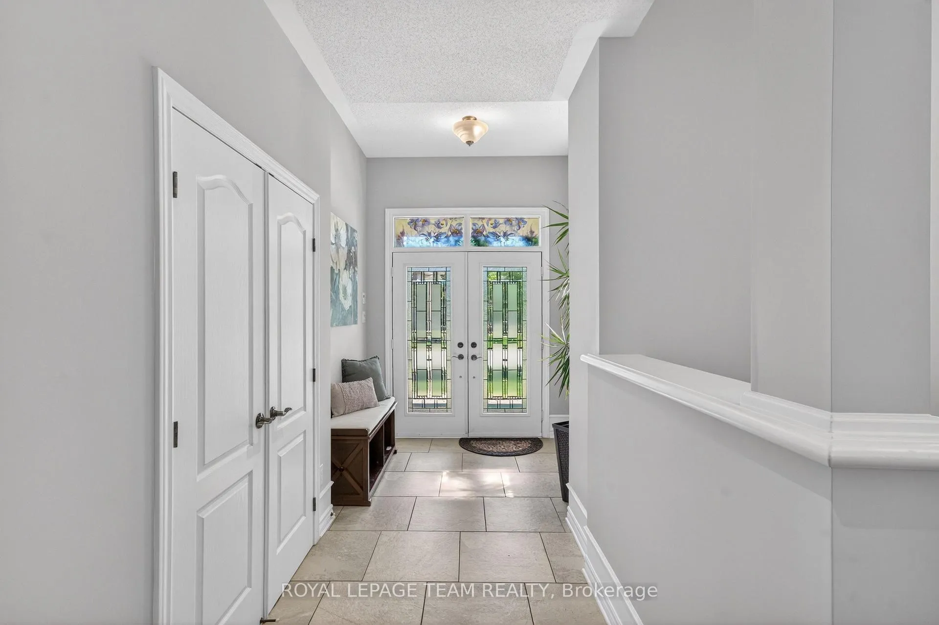 Photo 3 of 51 Bridle Crest Court, Ottawa, Kanata - Bridlewood — HOMEH
