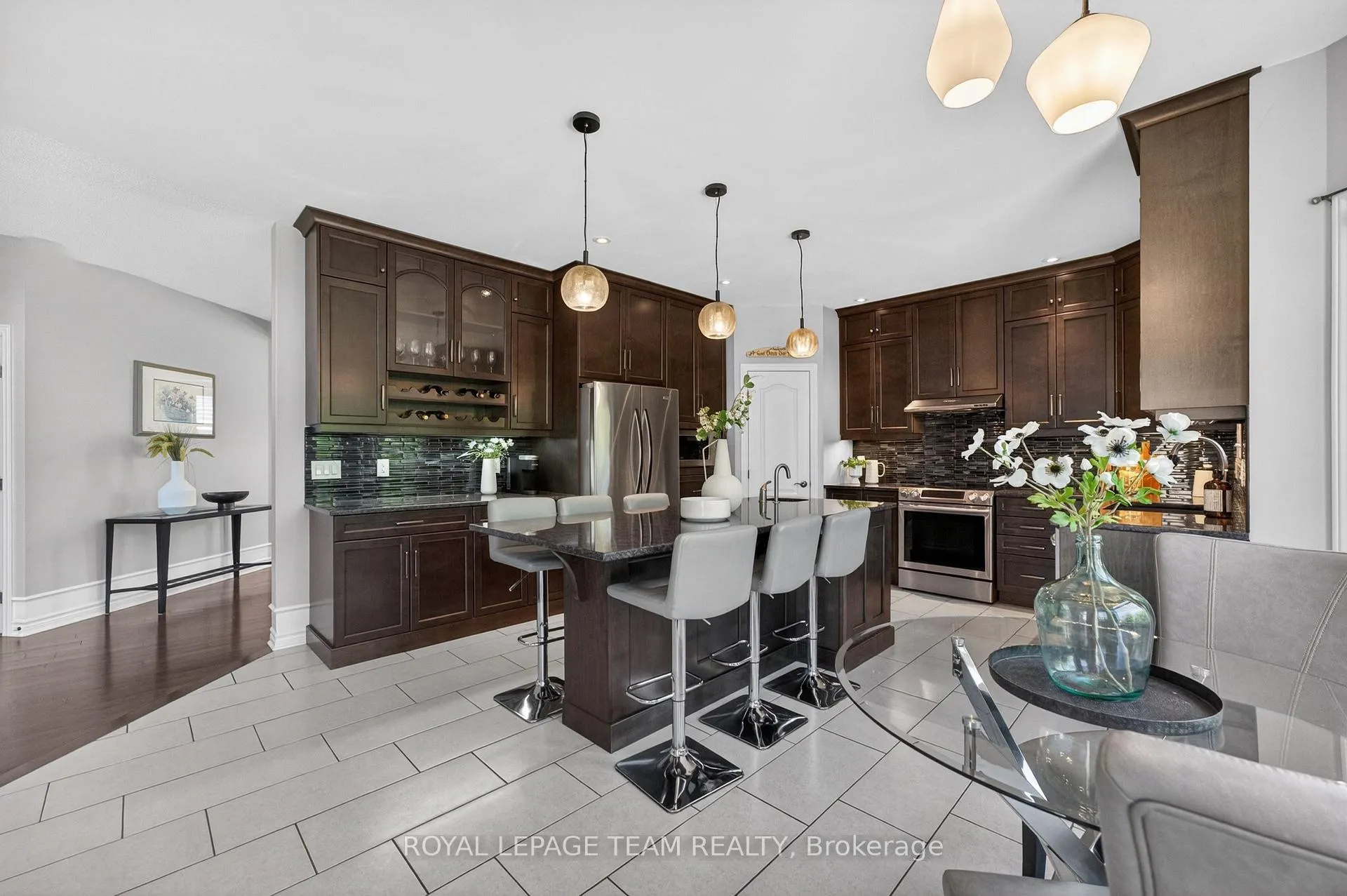 Photo 14 of 51 Bridle Crest Court, Ottawa, Kanata - Bridlewood — HOMEH