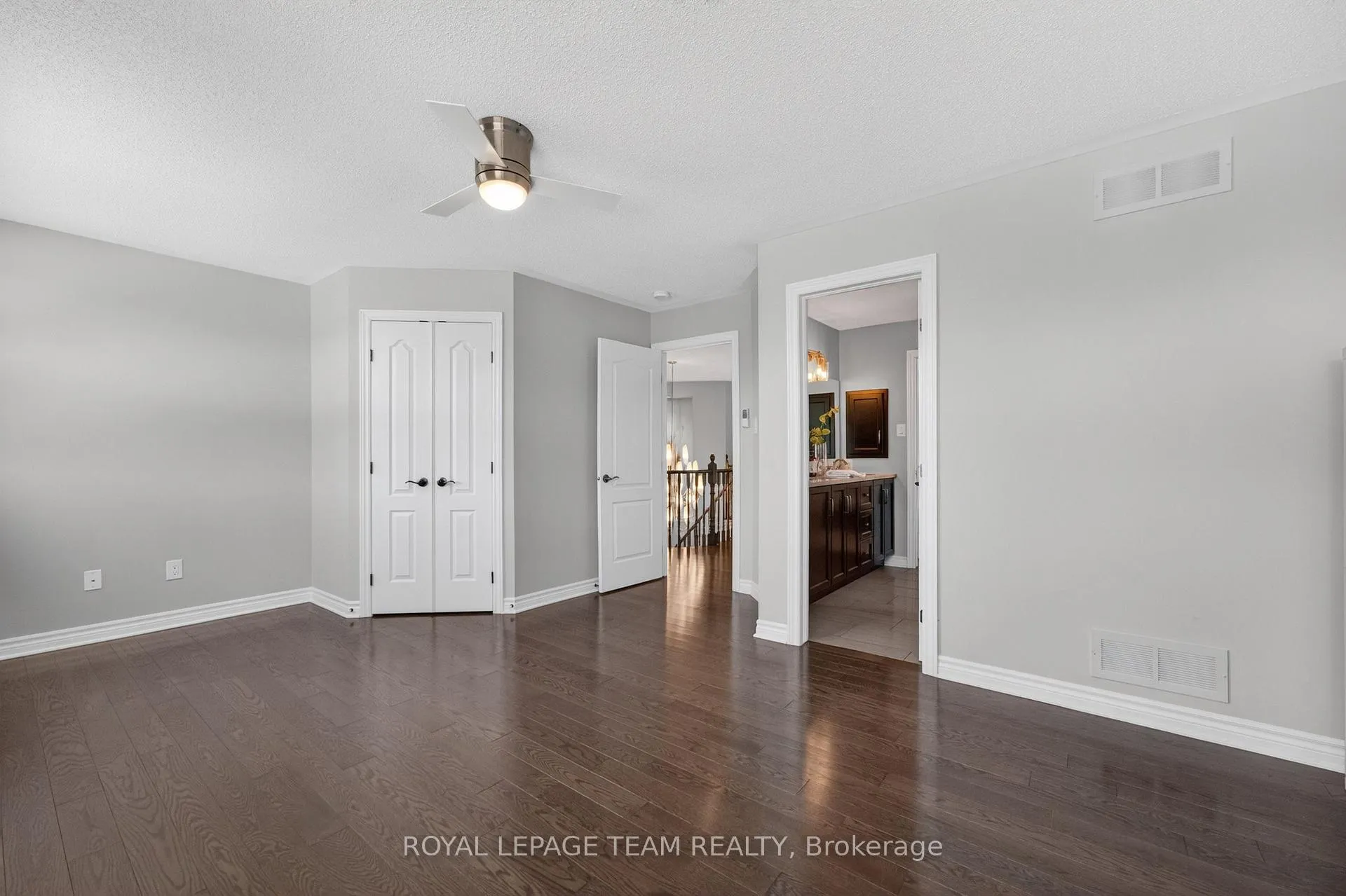 Photo 33 of 51 Bridle Crest Court, Ottawa, Kanata - Bridlewood — HOMEH