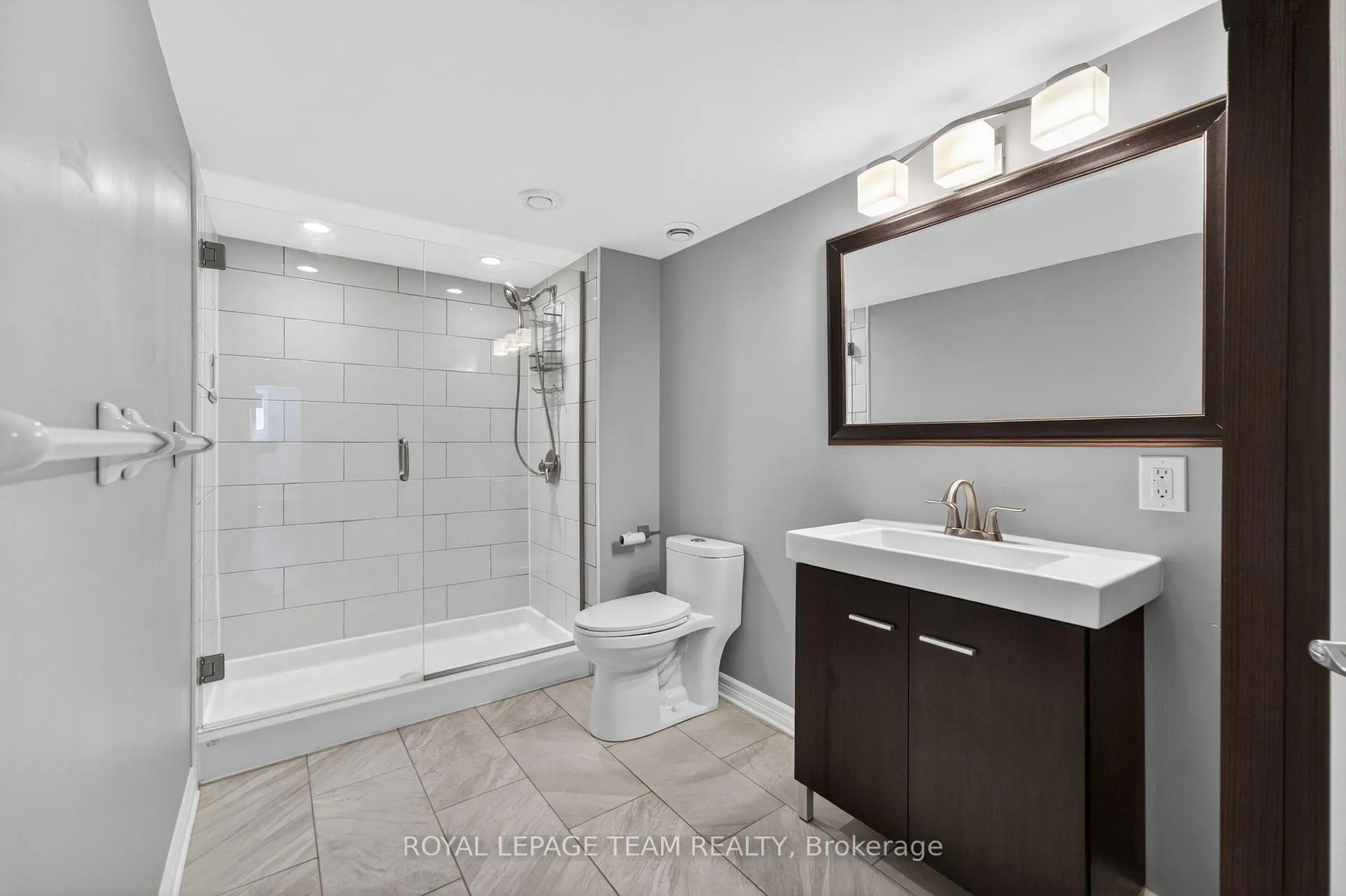 Photo 40 of 51 Bridle Crest Court, Ottawa, Kanata - Bridlewood — HOMEH