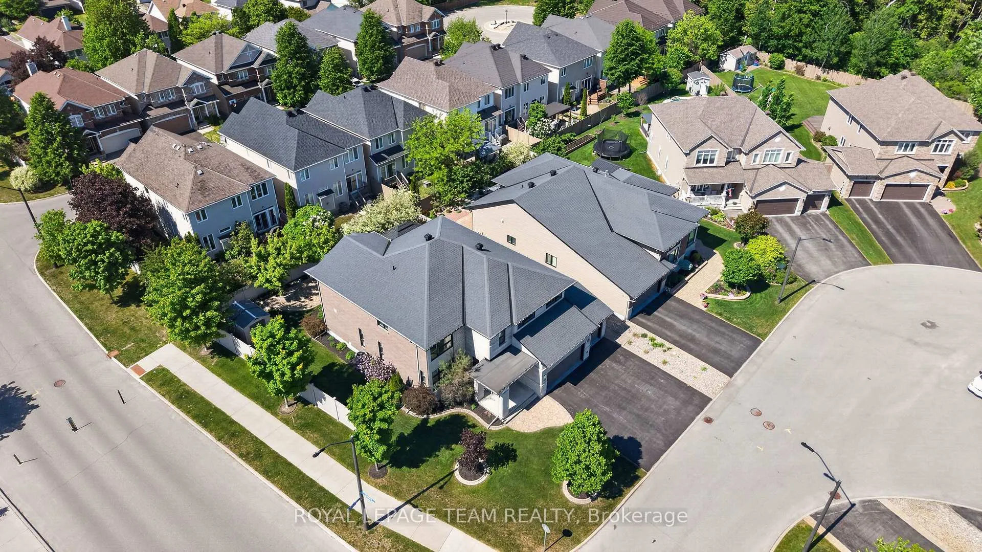 Photo 48 of 51 Bridle Crest Court, Ottawa, Kanata - Bridlewood — HOMEH