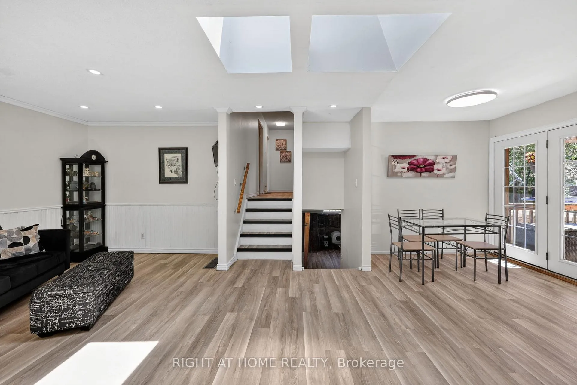 Photo 5 of 2792 Stephen Drive, Ramara, Rural Ramara — HOMEH