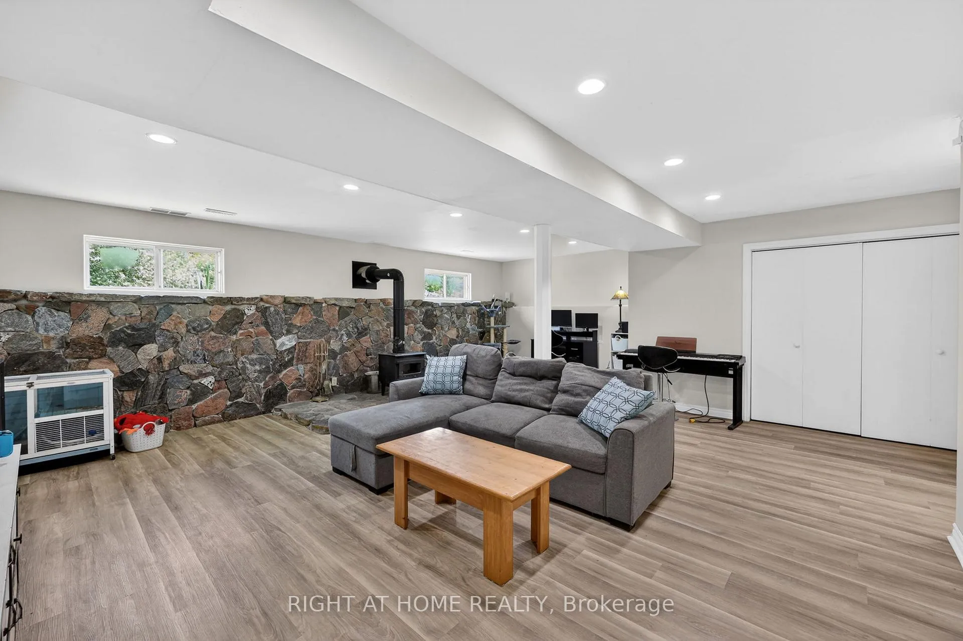 Photo 19 of 2792 Stephen Drive, Ramara, Rural Ramara — HOMEH