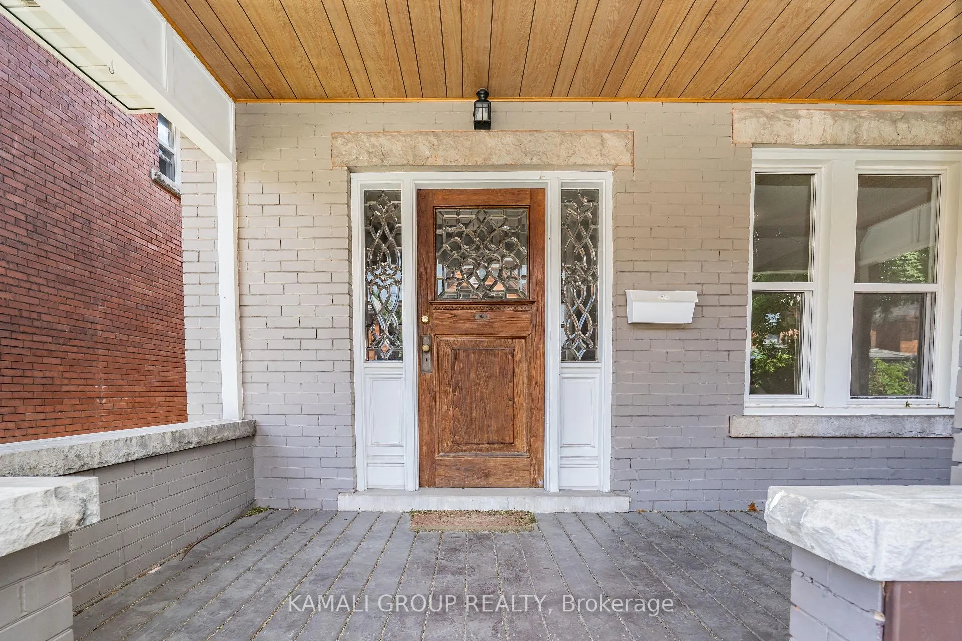 Photo 2 of Unit MAIN, 25 Spadina Avenue, Hamilton, Stipley — HOMEH