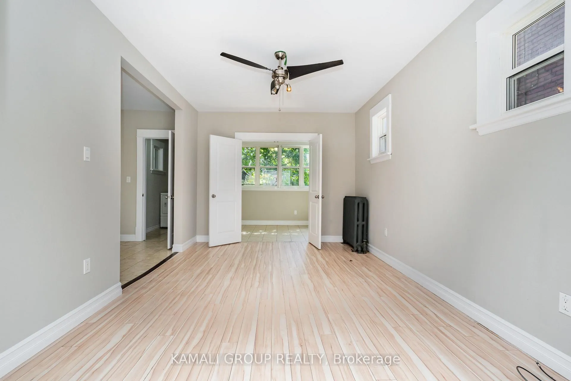 Photo 13 of Unit MAIN, 25 Spadina Avenue, Hamilton, Stipley — HOMEH